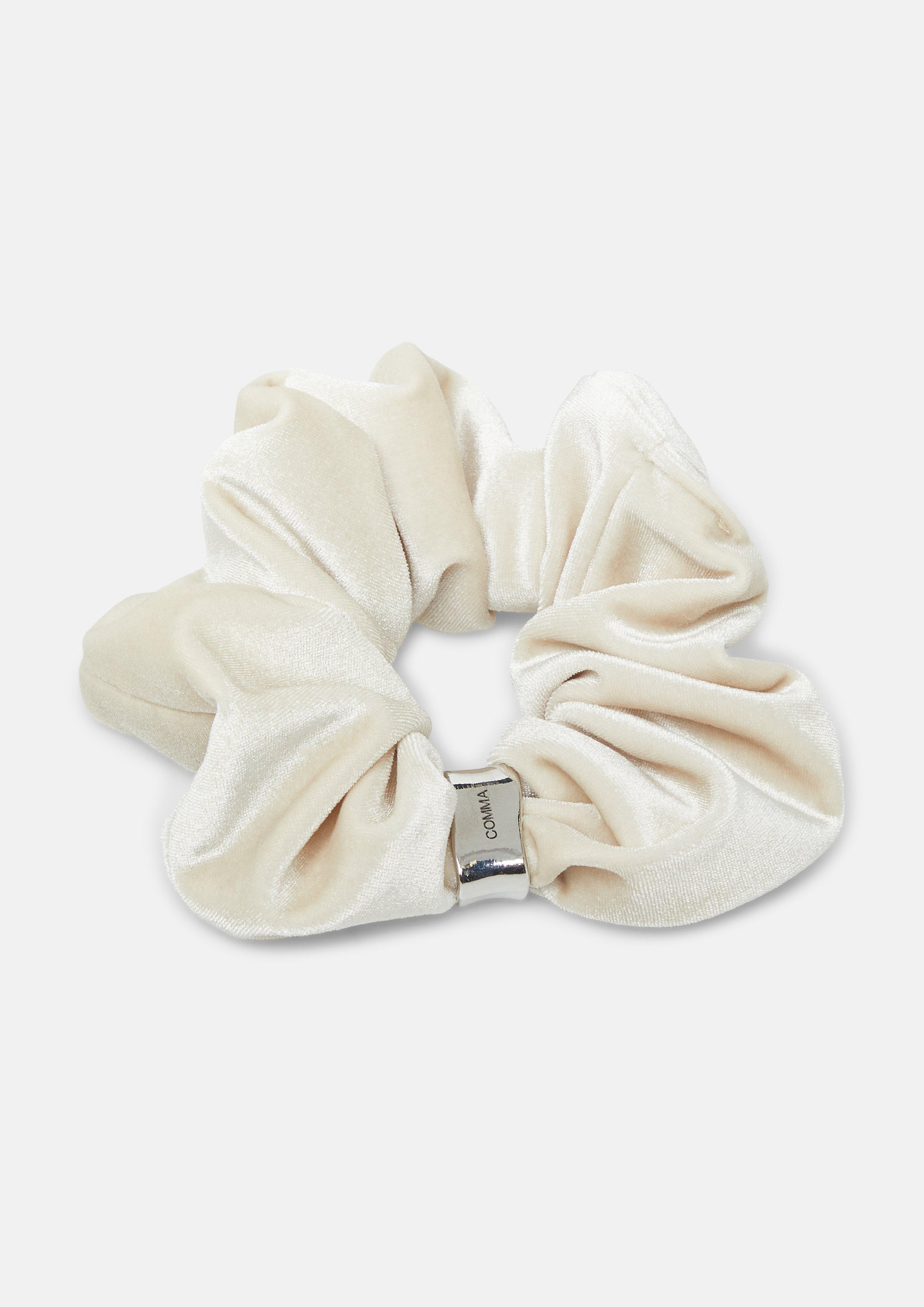 Accessories in beige by COMMA