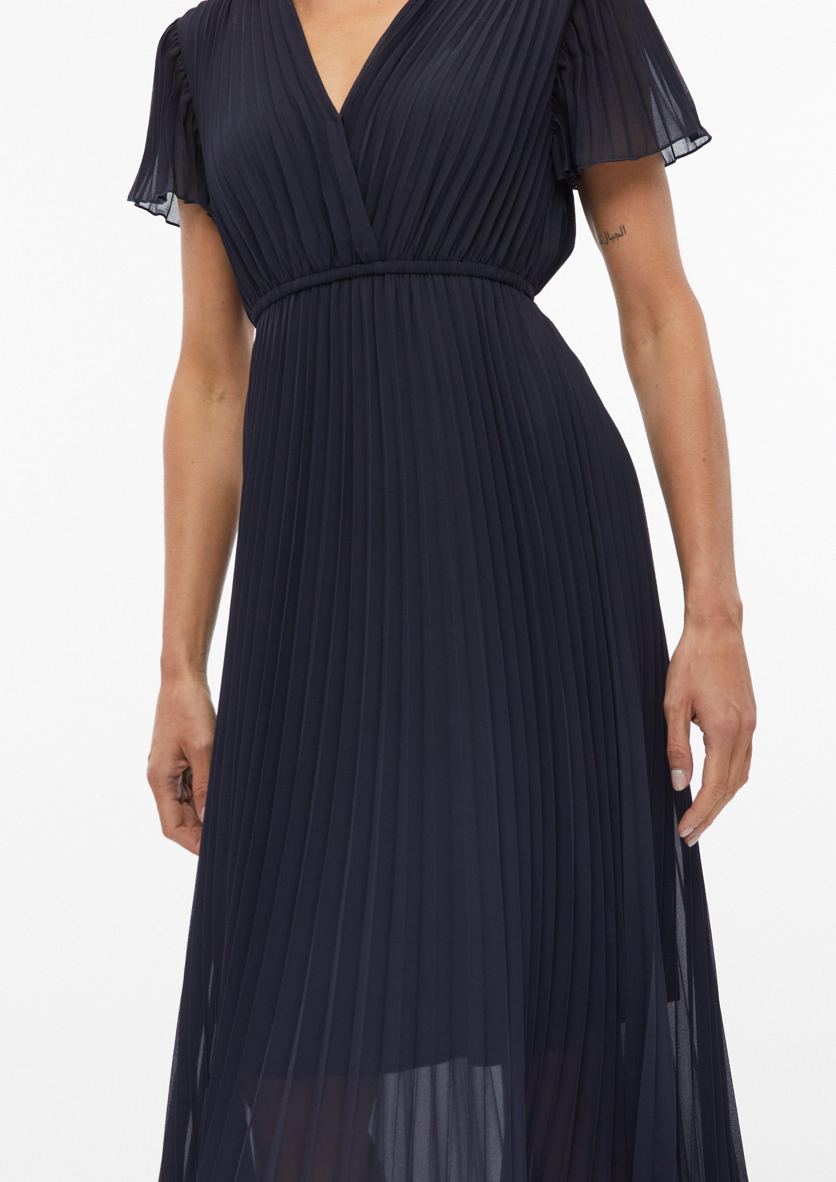 Plissiertes Kleid in Midilänge in blau von COMMA