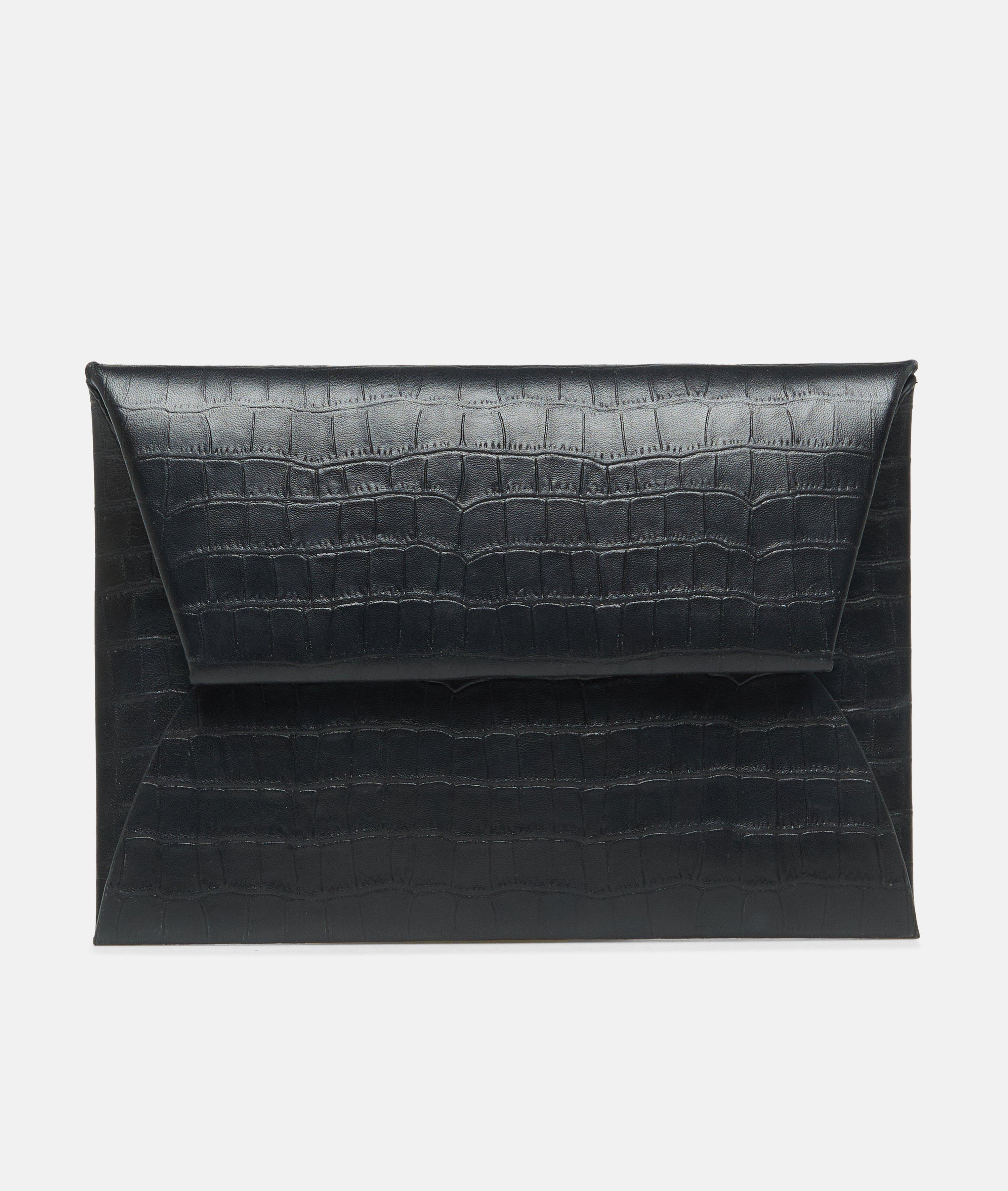 Sac enveloppe en cuir à motif croco en noir de COMMA