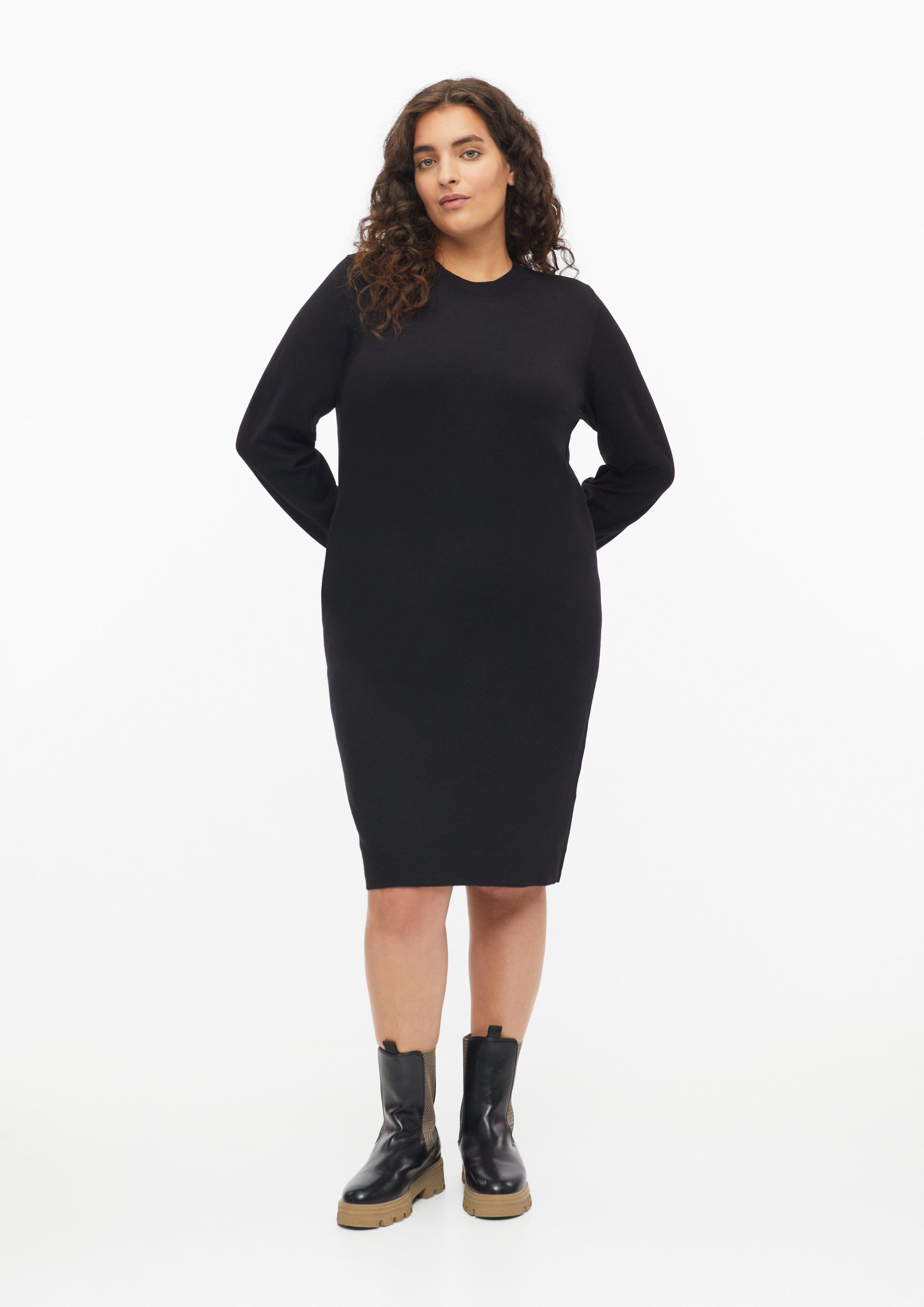 Strickkleid aus Viskosemix in Farbe schwarz von s.Oliver CURVE
