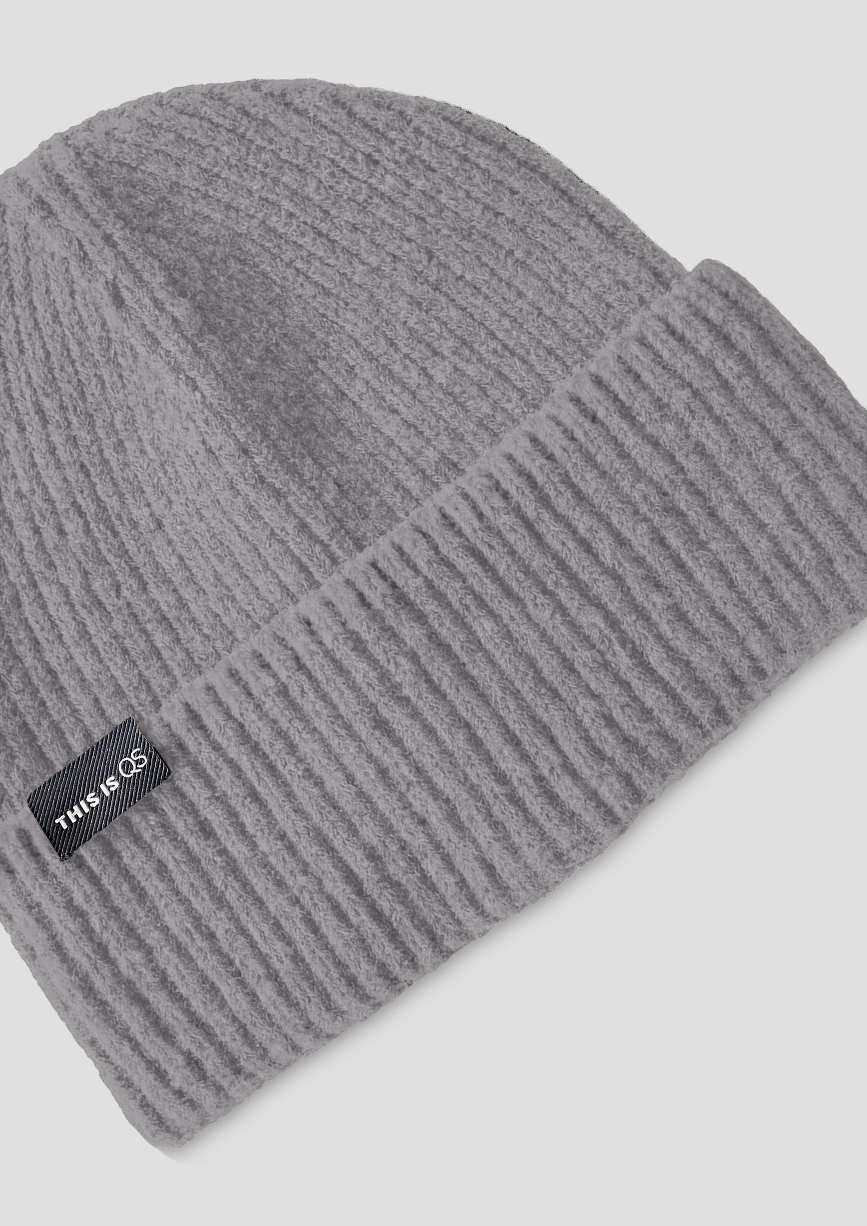 Men Beanie in grey by QS