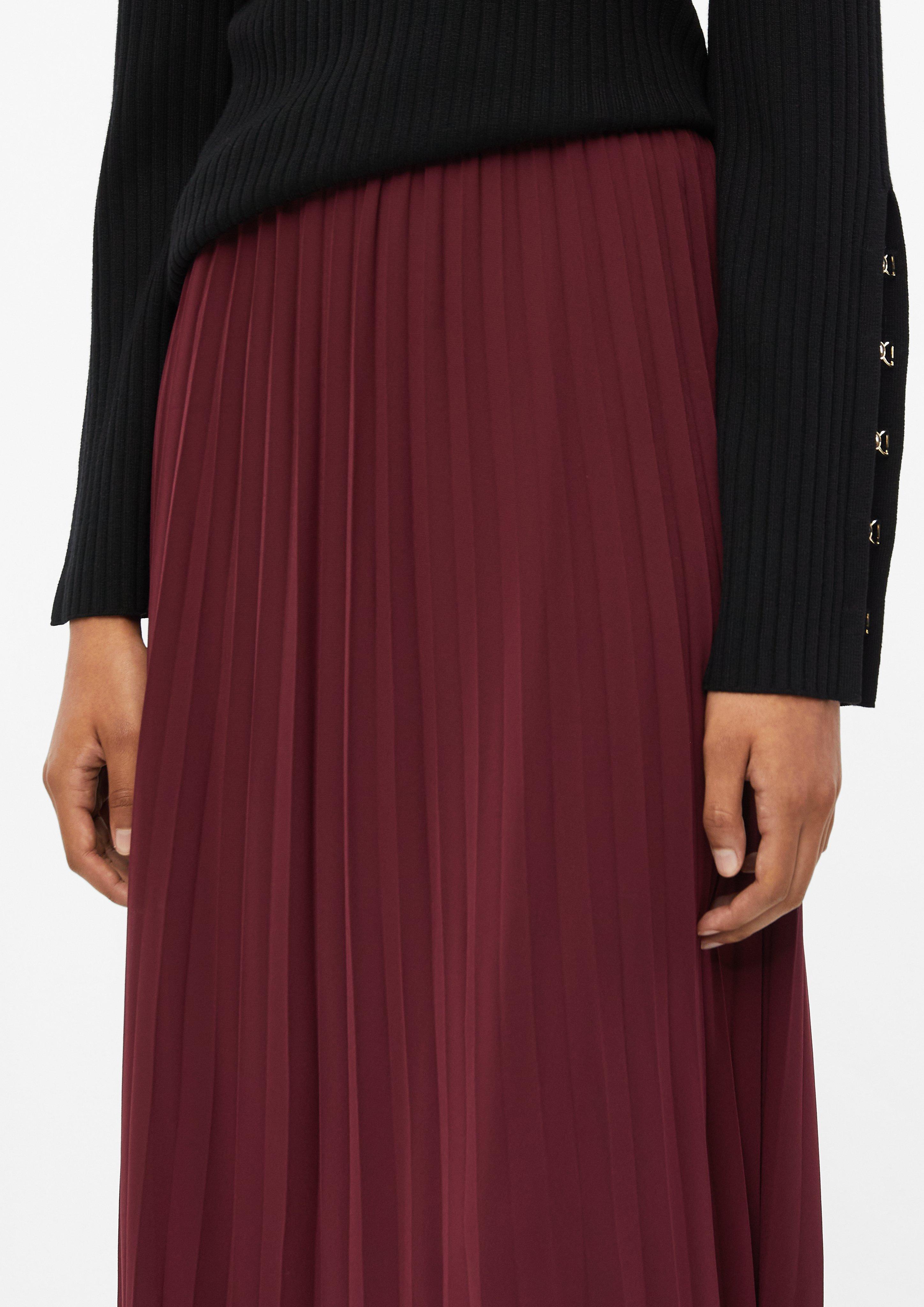 Femmes Jupe plissée à taille élastiquée en rouge de s.Oliver BLACK LABEL