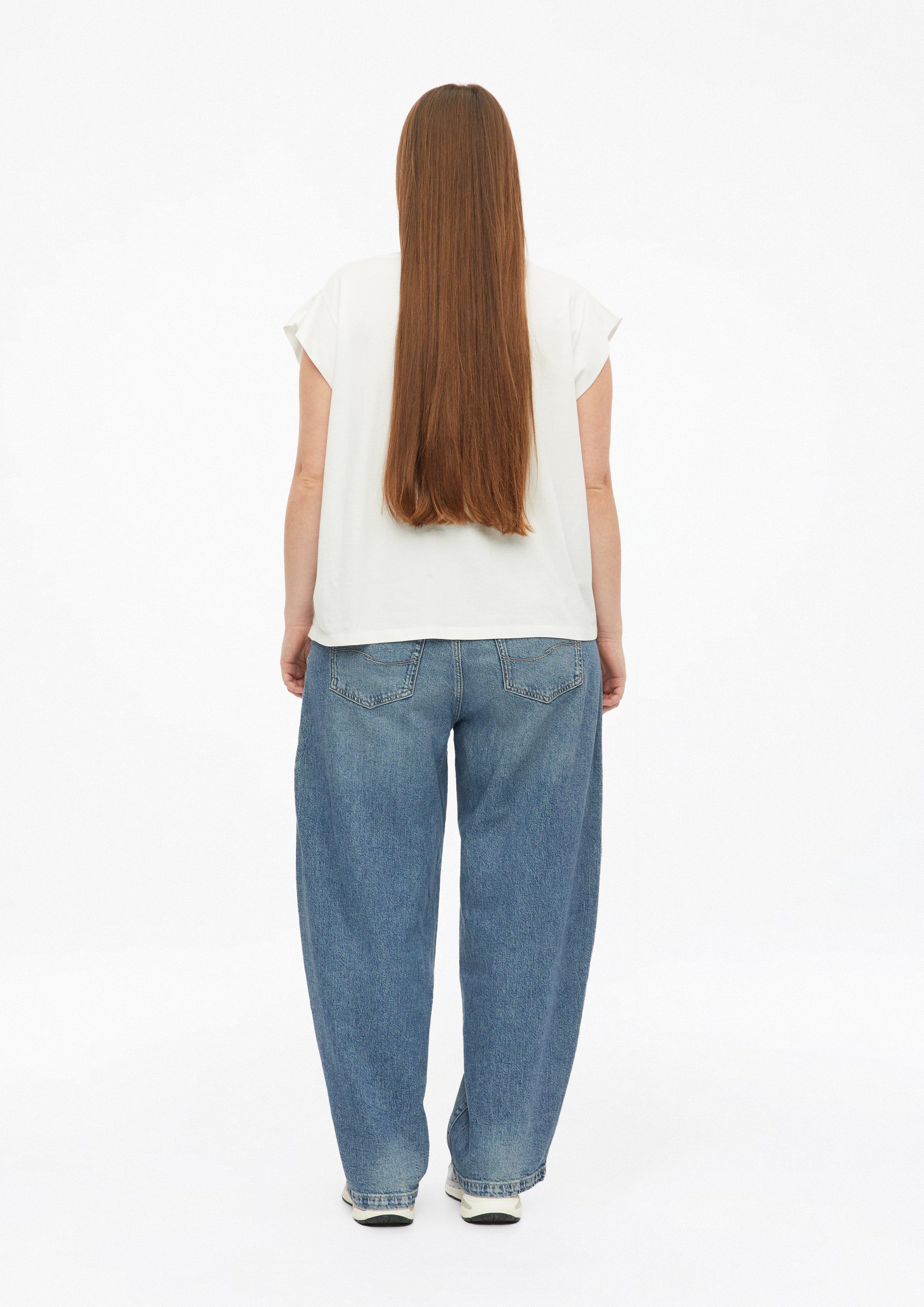 Women Barrel Jeans / Mid-Rise / Barrel Leg in blue by QS CURVE