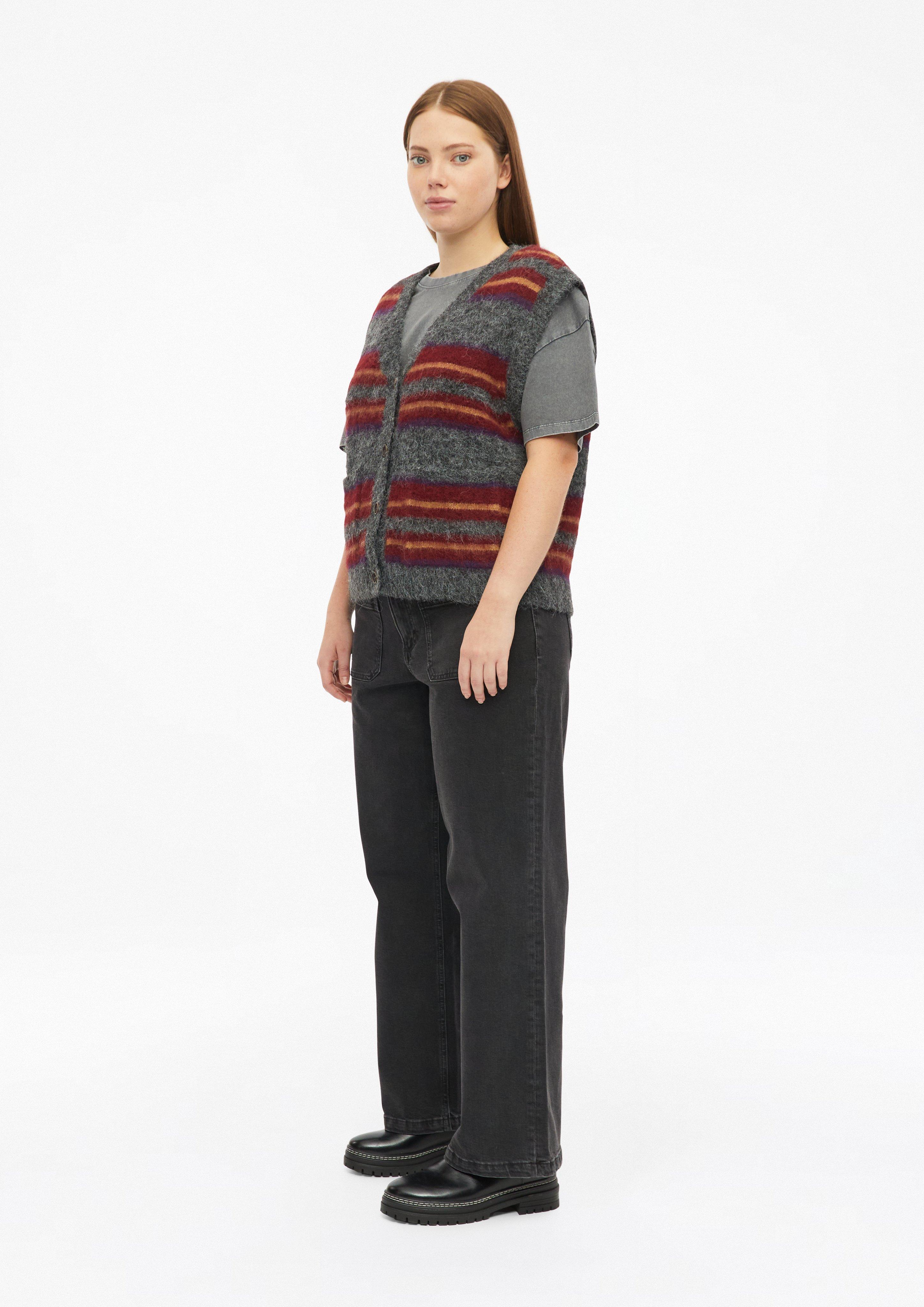 Damen Flauschige Strickweste in grau von QS CURVE
