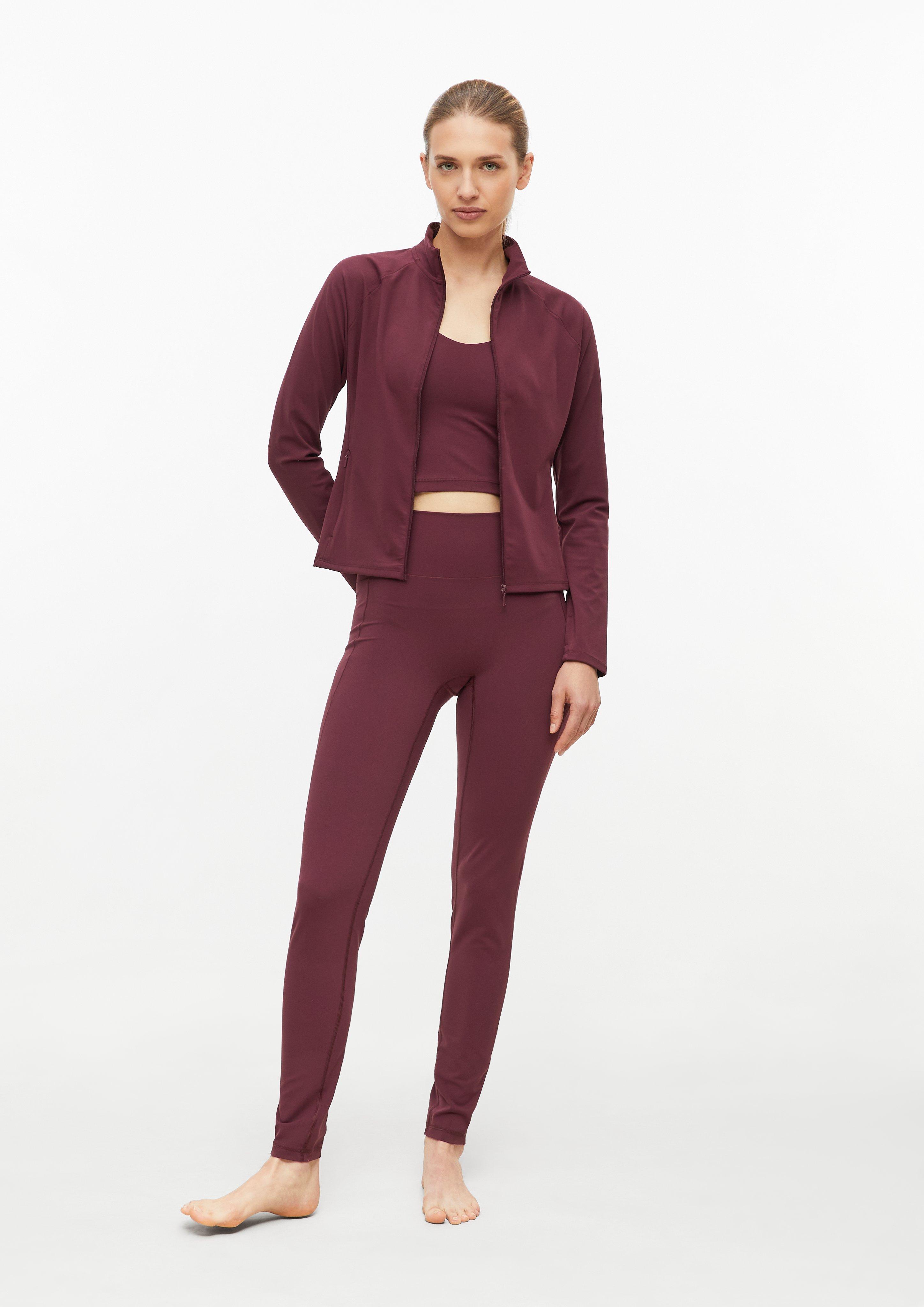 Damen Elastische Sportjacke mit Taschen im Slim Fit in rot von s.Oliver