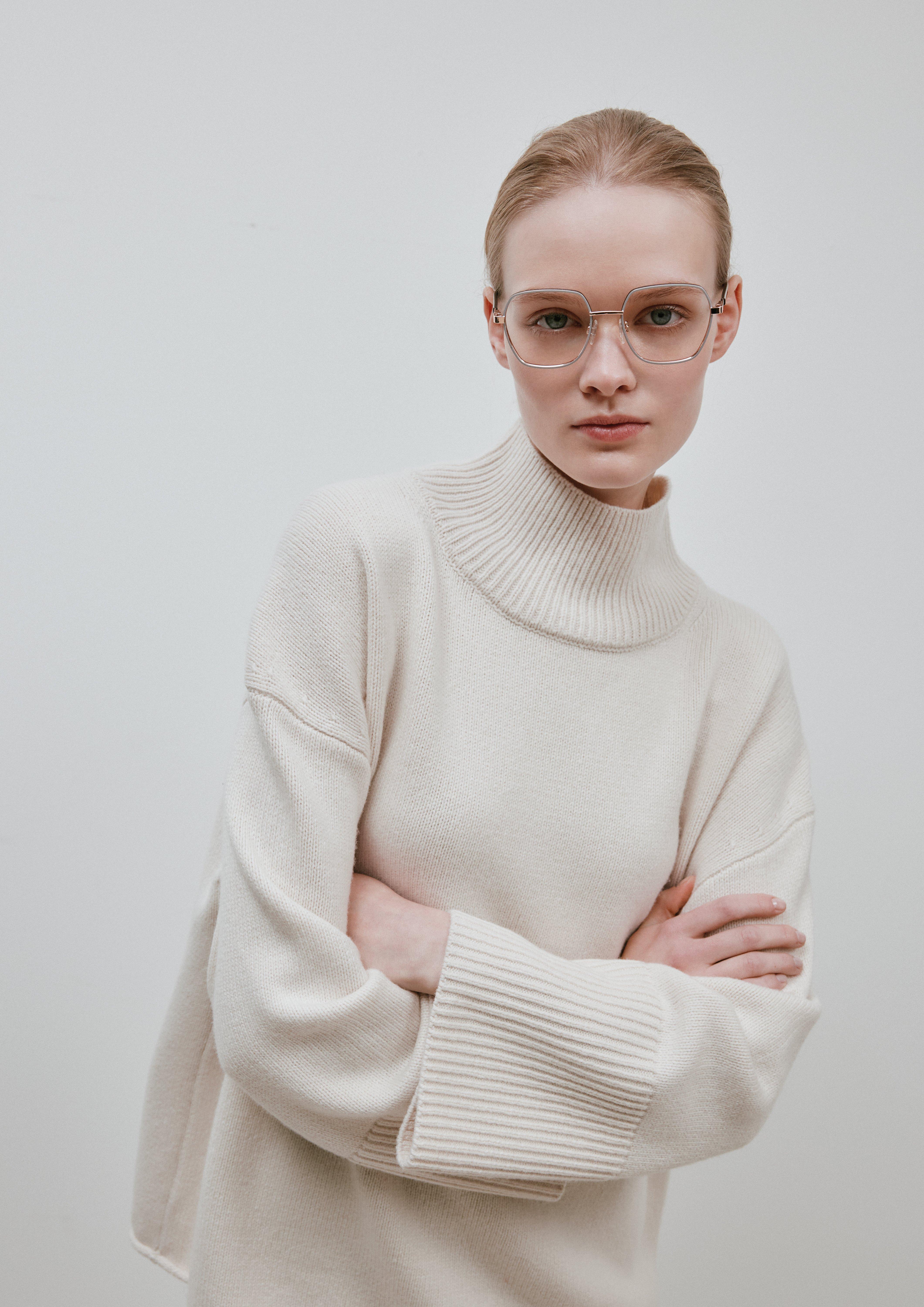 Oversize-Strickpullover aus Wollmix mit Stehkragen in Farbe creme von COMMA
