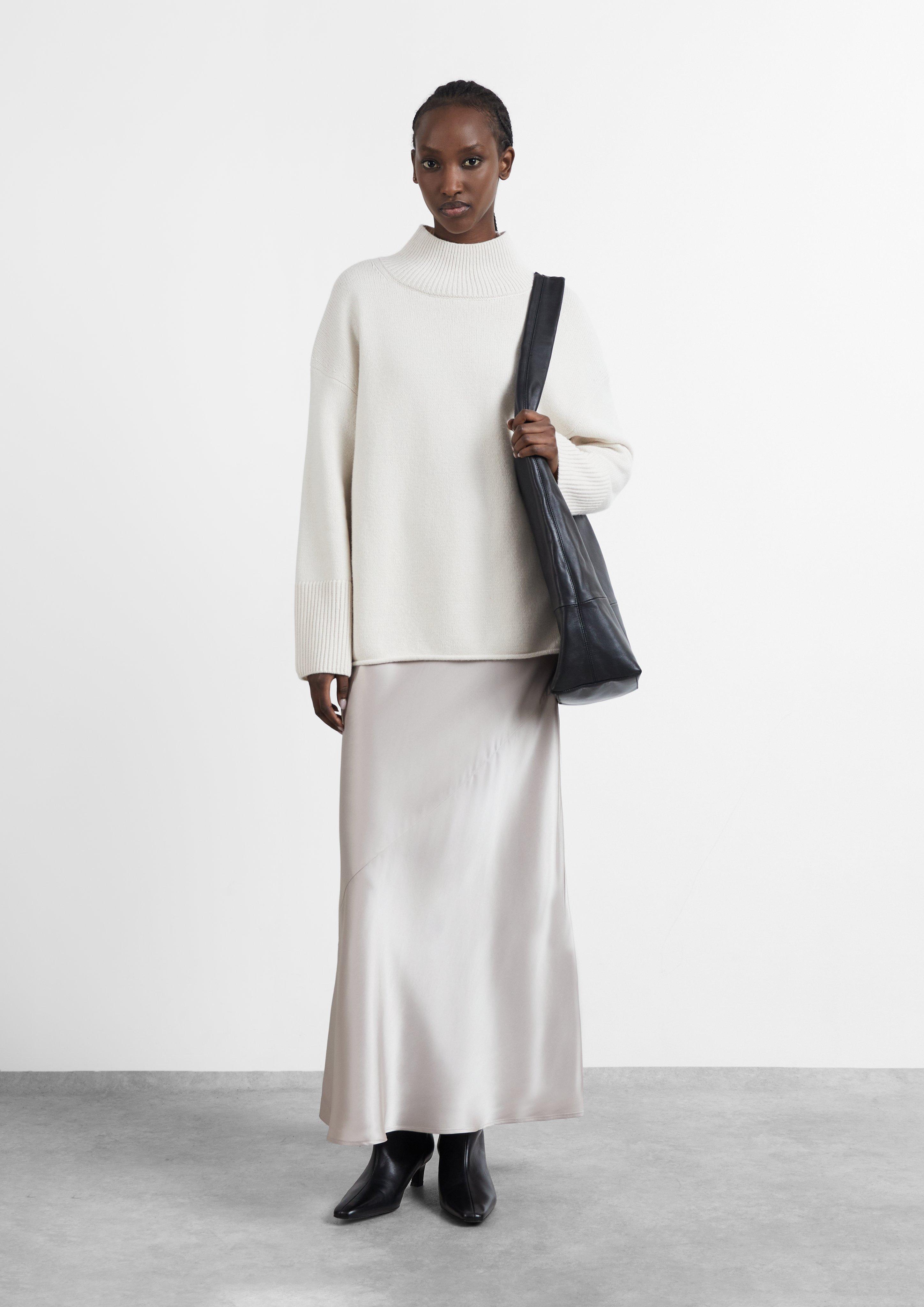 Damen Oversize-Strickpullover aus Wollmix mit Stehkragen in creme von COMMA