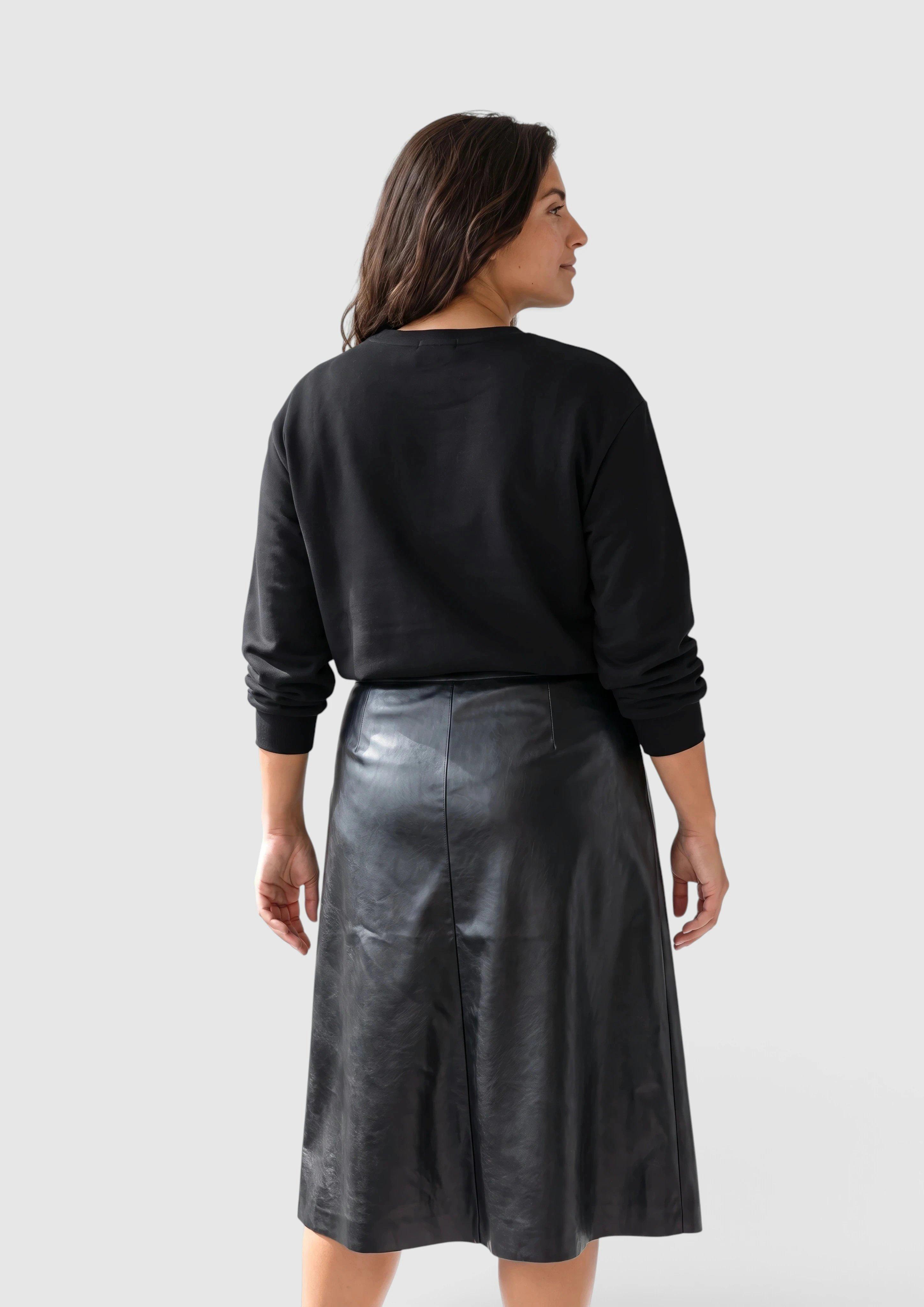 Damen Scuba-Sweatshirt mit weitem Arm in schwarz von s.Oliver CURVE