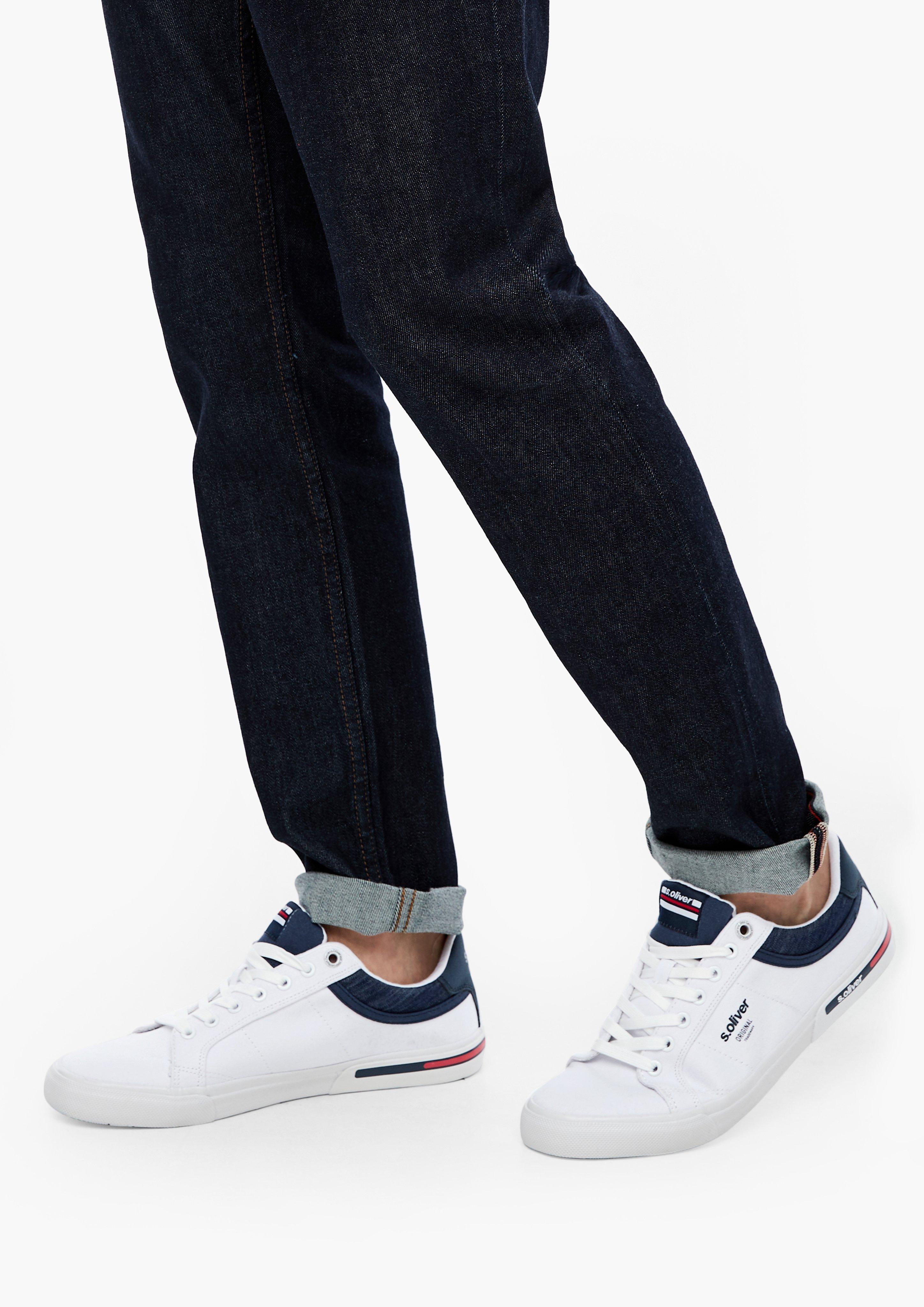 Textil-Sneaker in 100