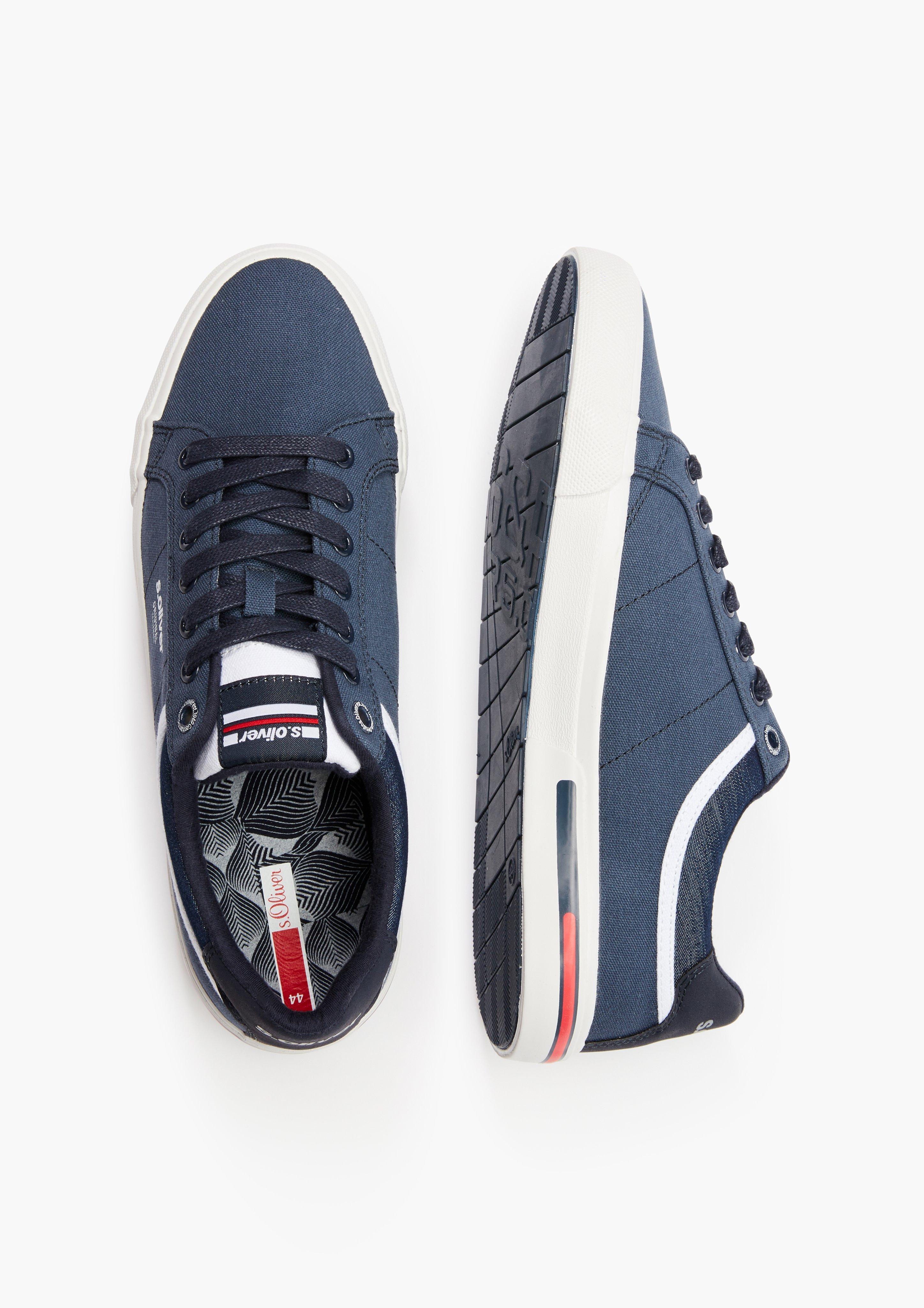 Textil-Sneaker in 805