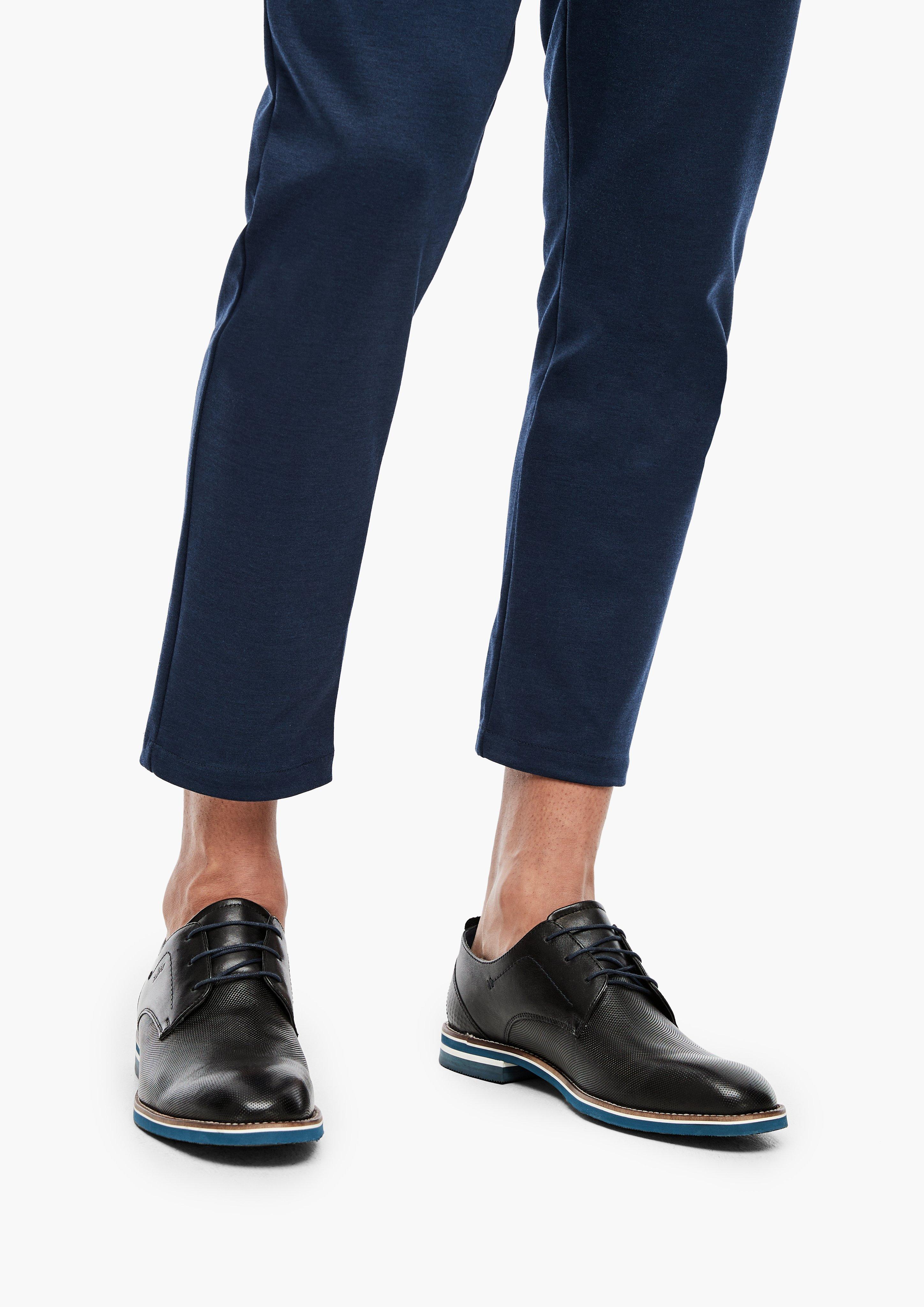 Leder-Schnürer in 008