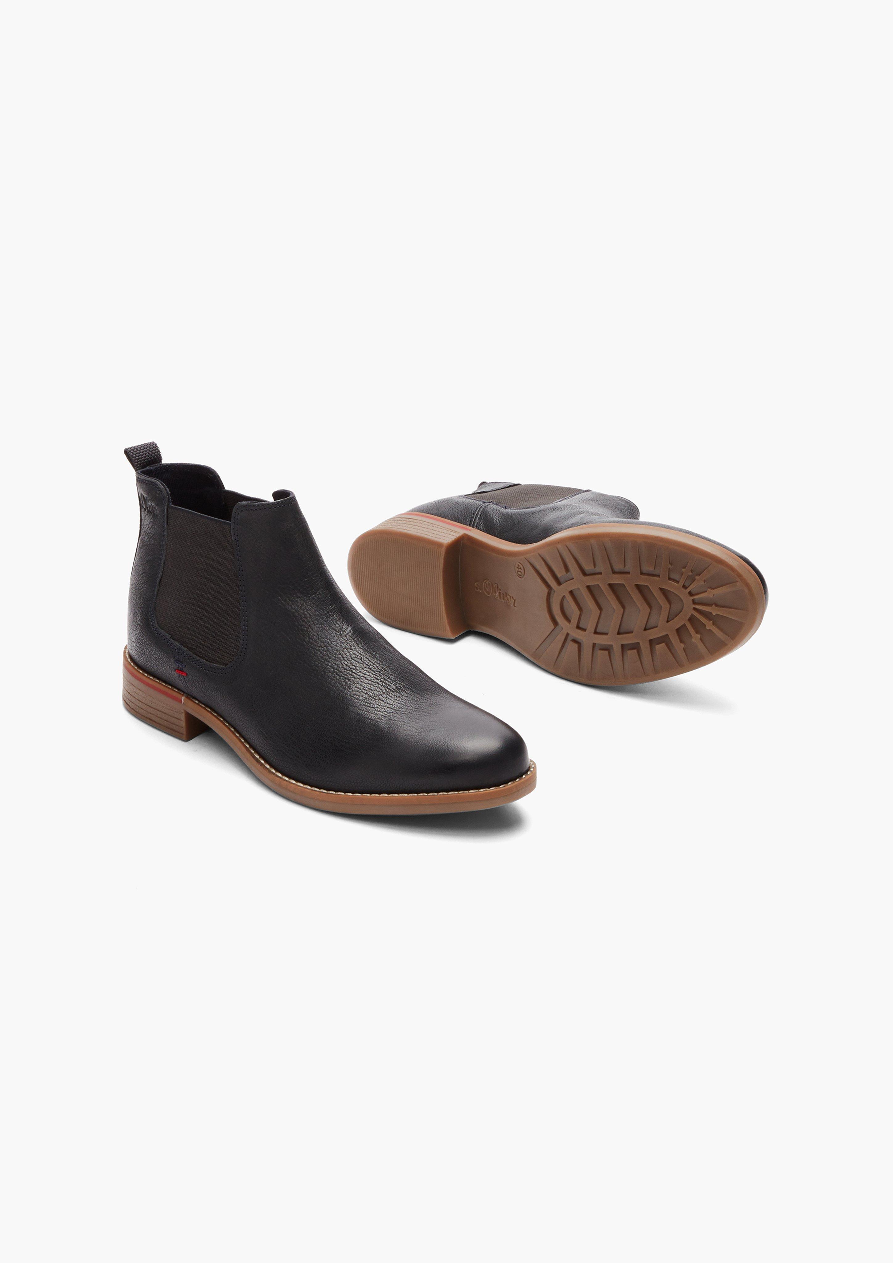 Enkellaarsjes in 805