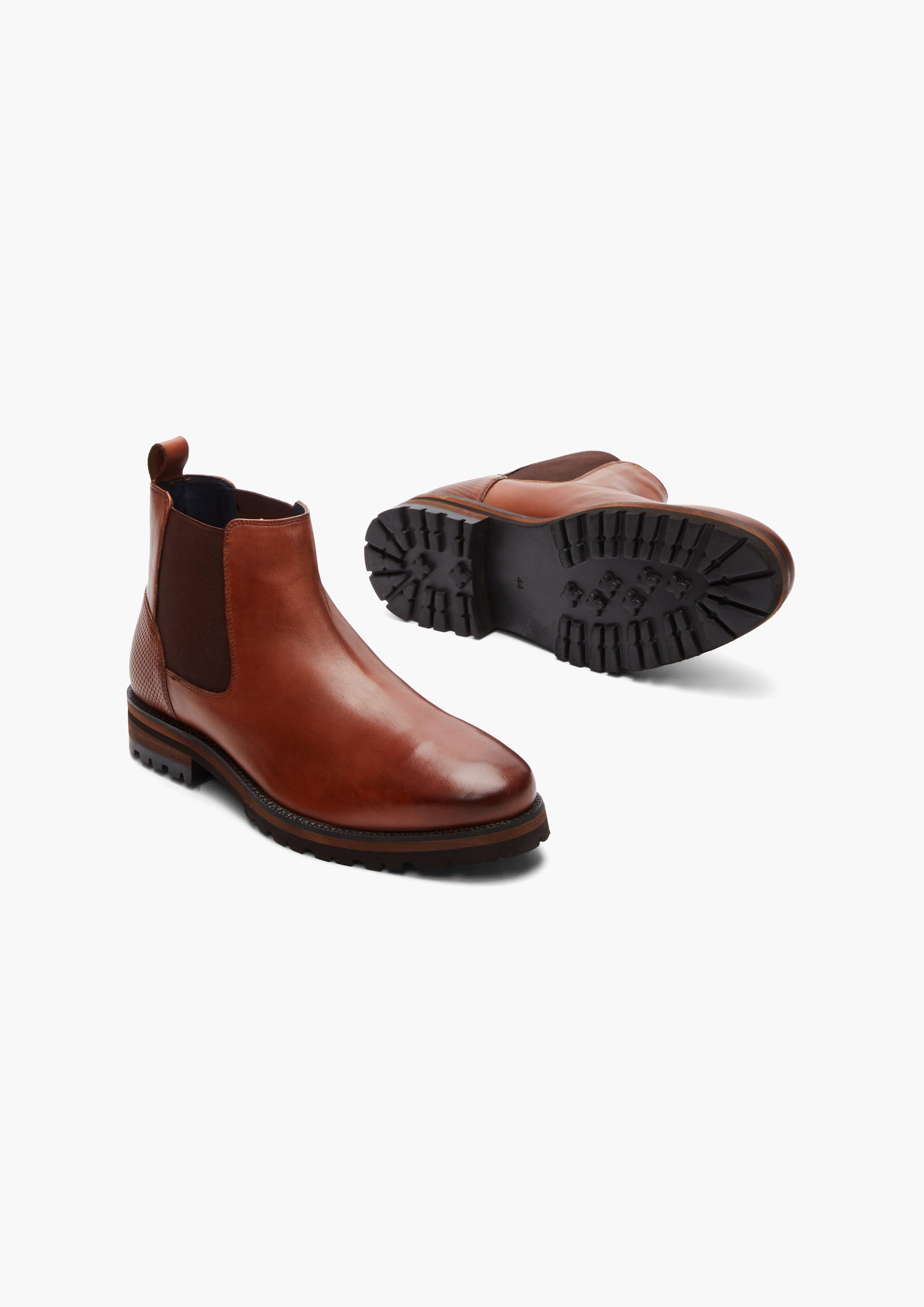 Leder-Stiefeletten in 305