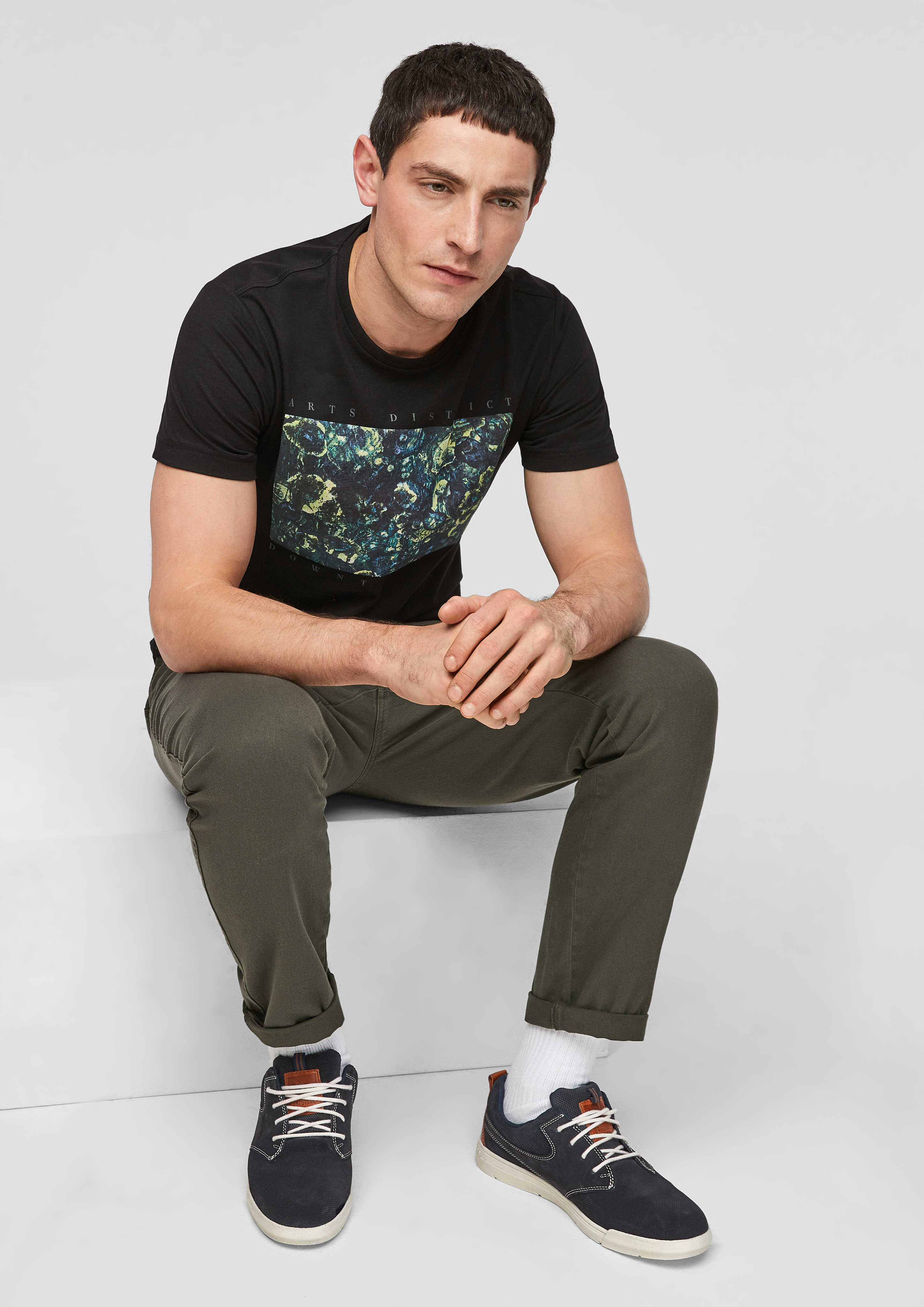 Leder-Sneaker in 805