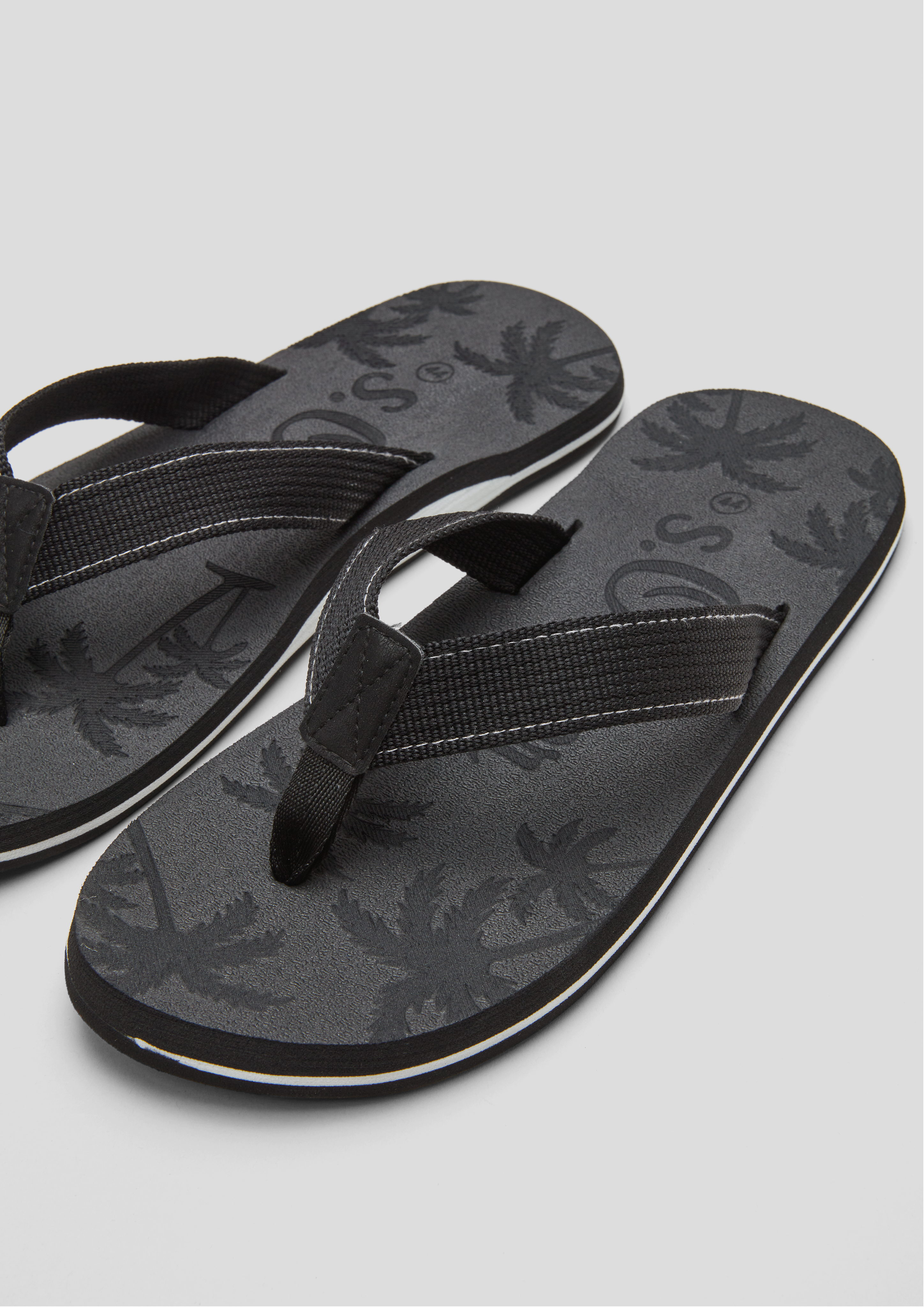 Textil-Pantoletten in 001