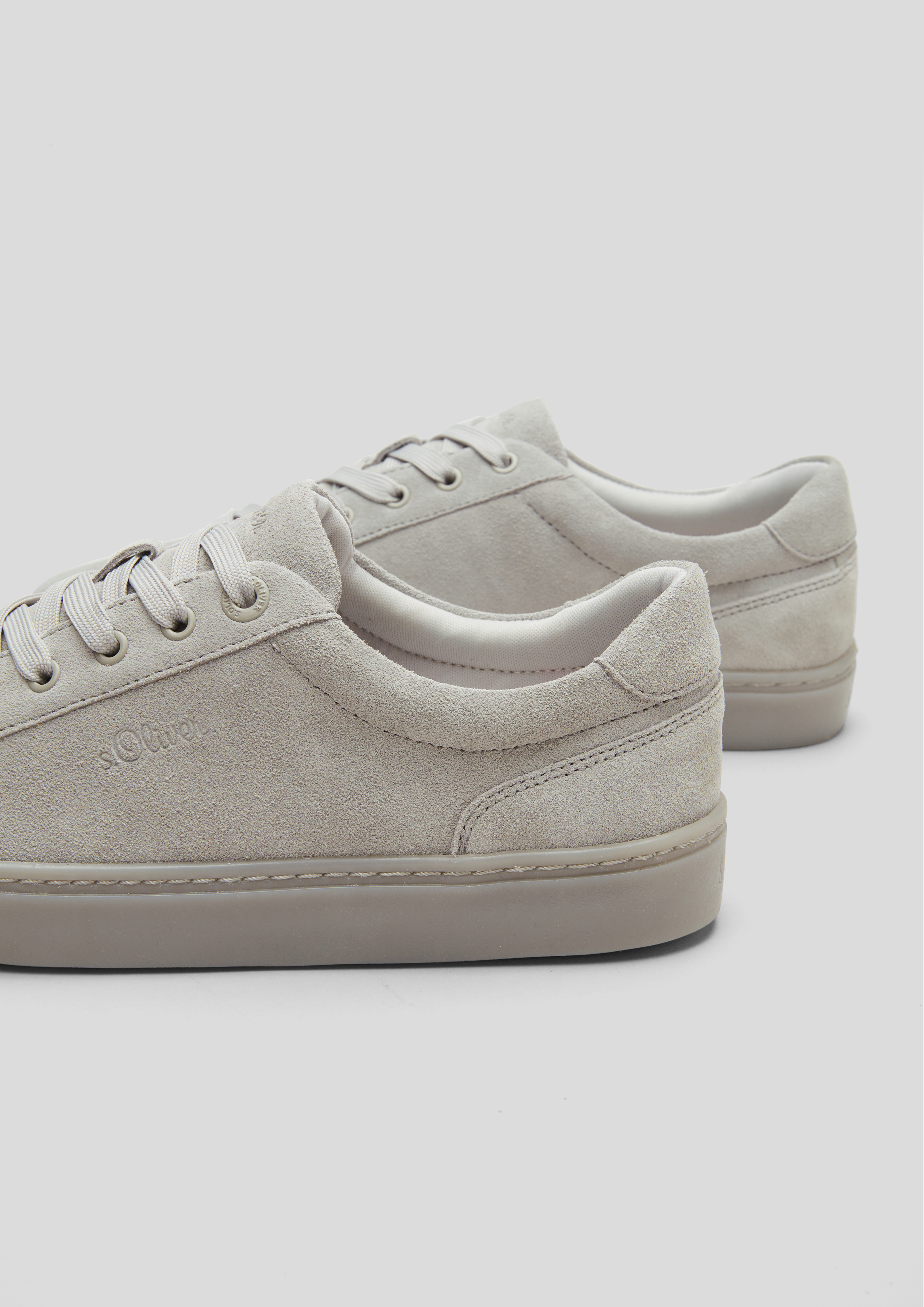 Leder-Schnürer in 210