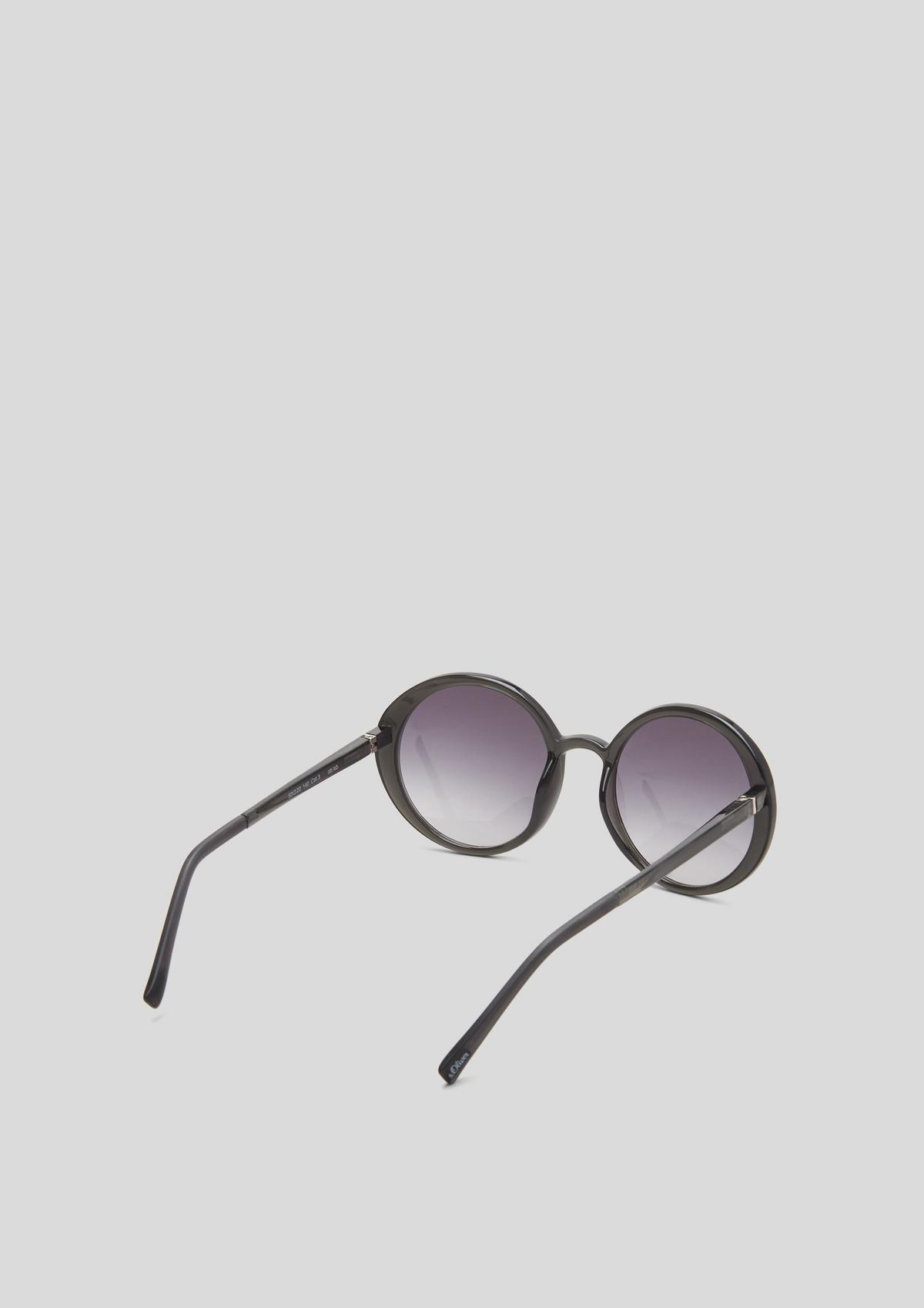 s.Oliver Slnečné okuliare s veľkými sklami