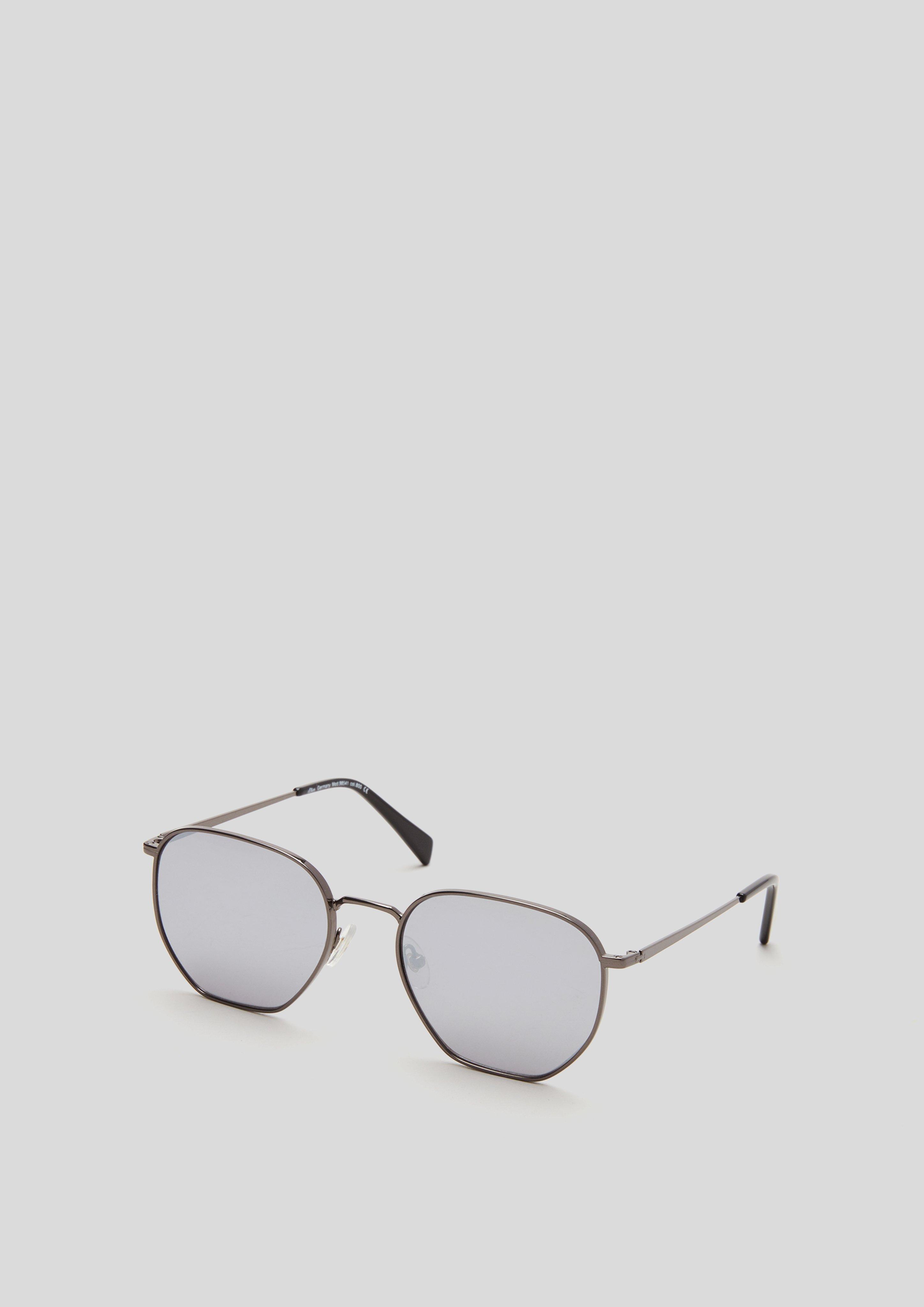 S.Oliver Sonnenbrille in modischer Form