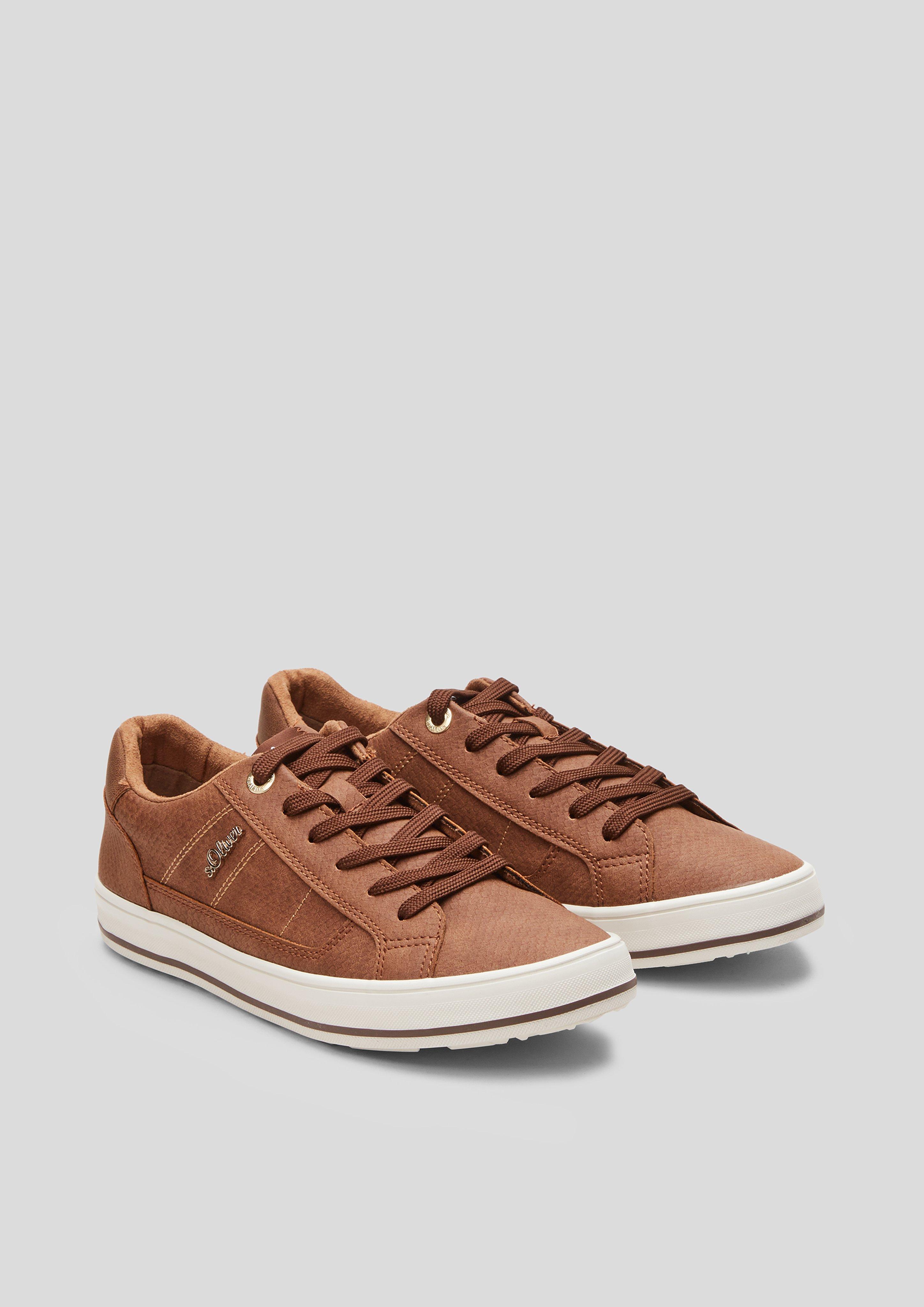 Product sibling Sneaker