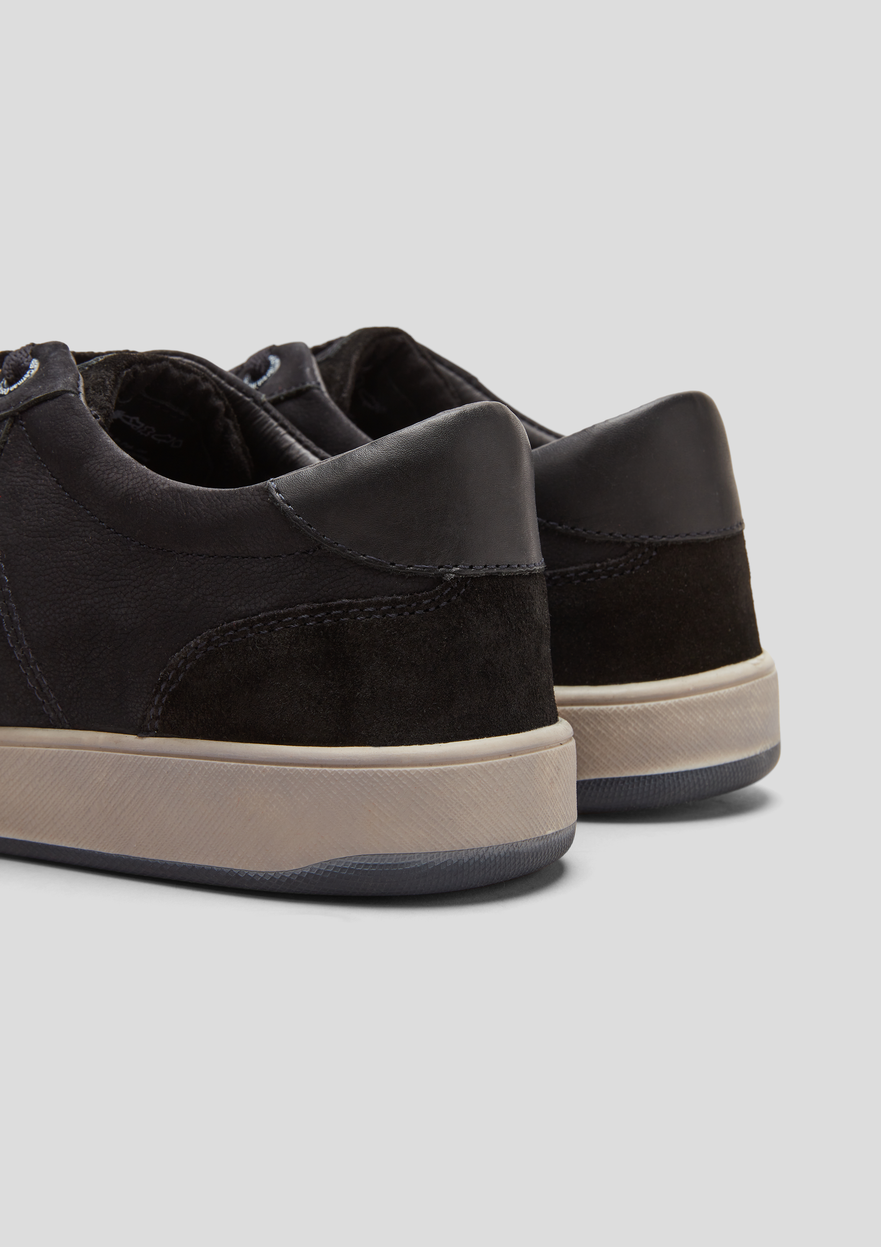 Leren sneakers in 805