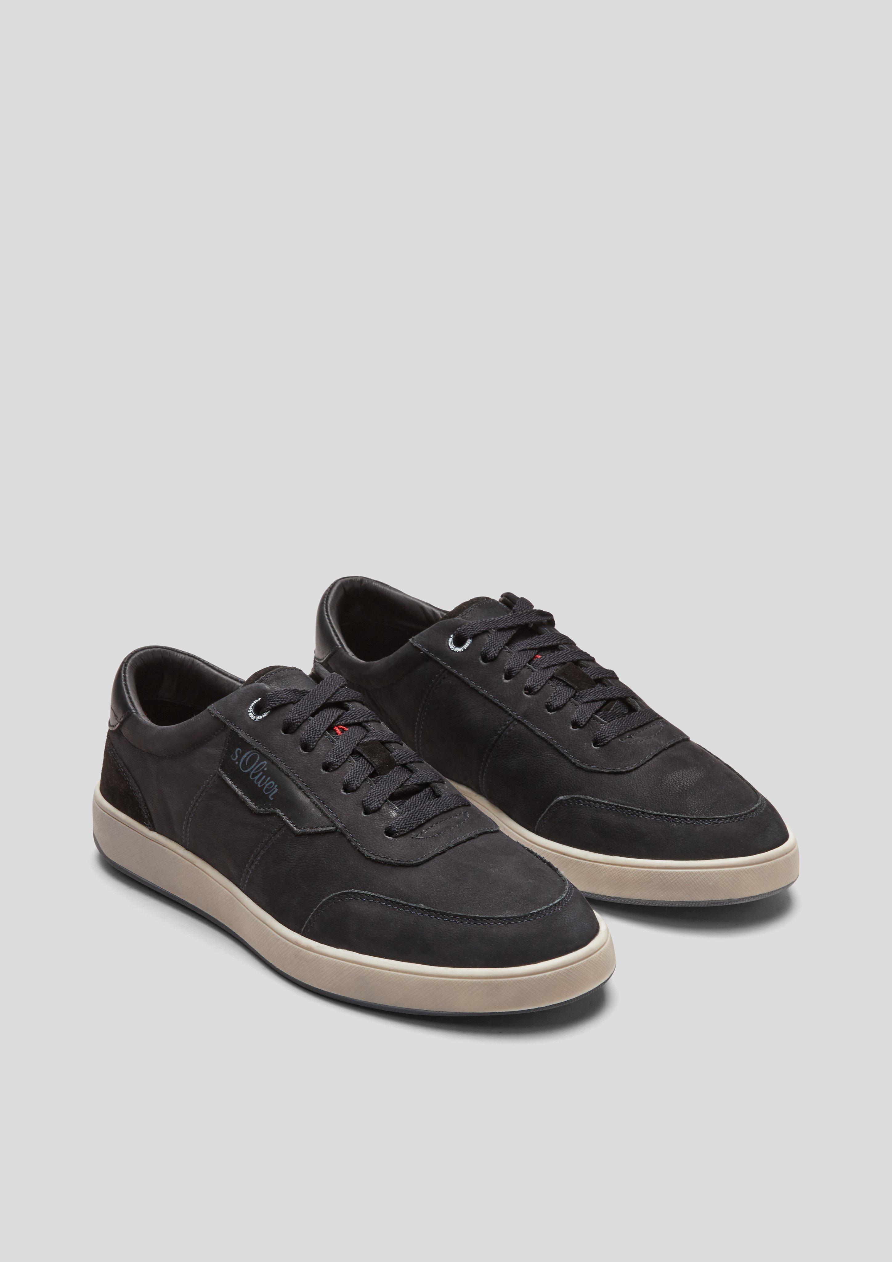 Leren sneakers in 805