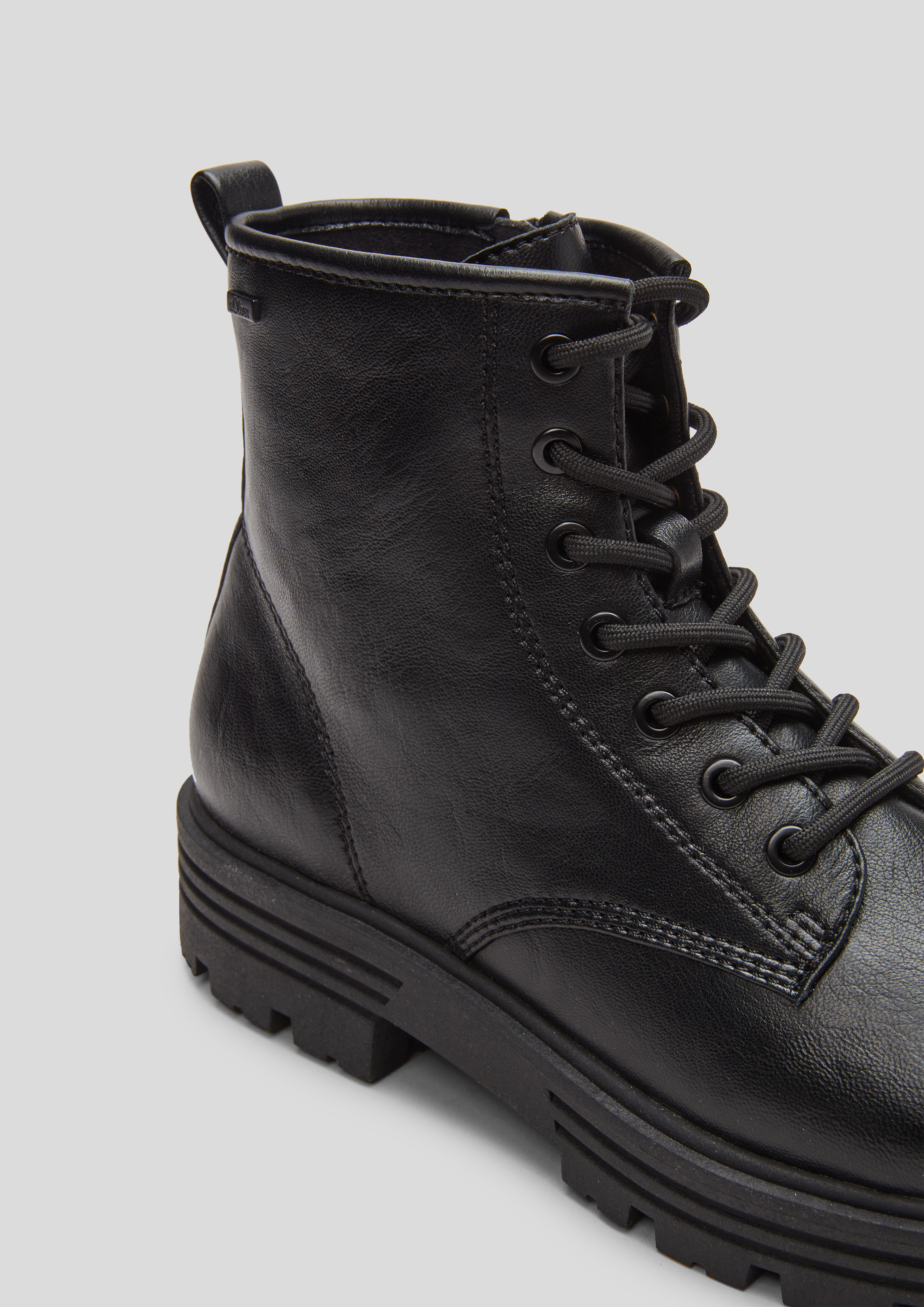 Damen Stiefel in schwarz von s.Oliver