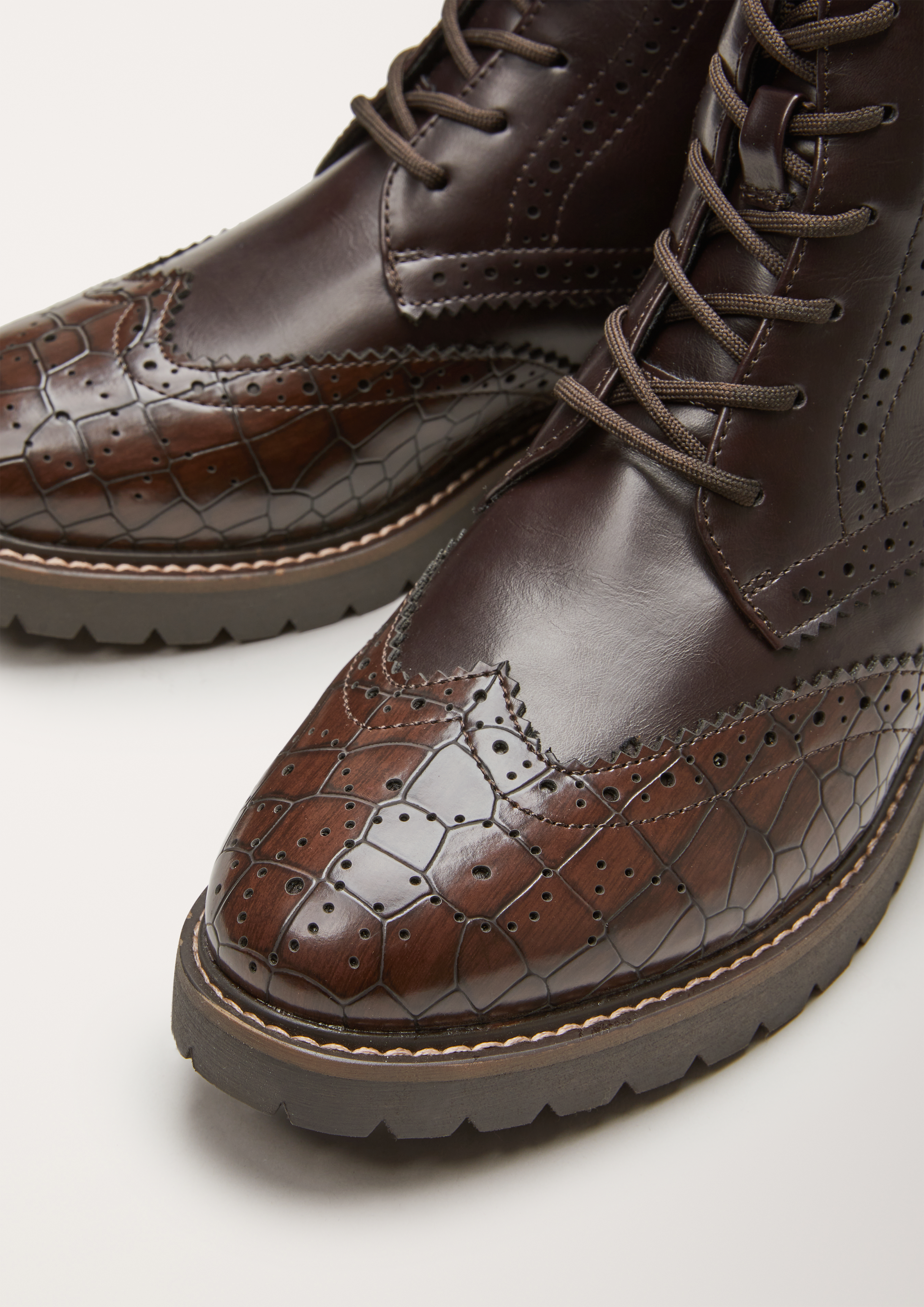 Stiefeletten in 340 & 039