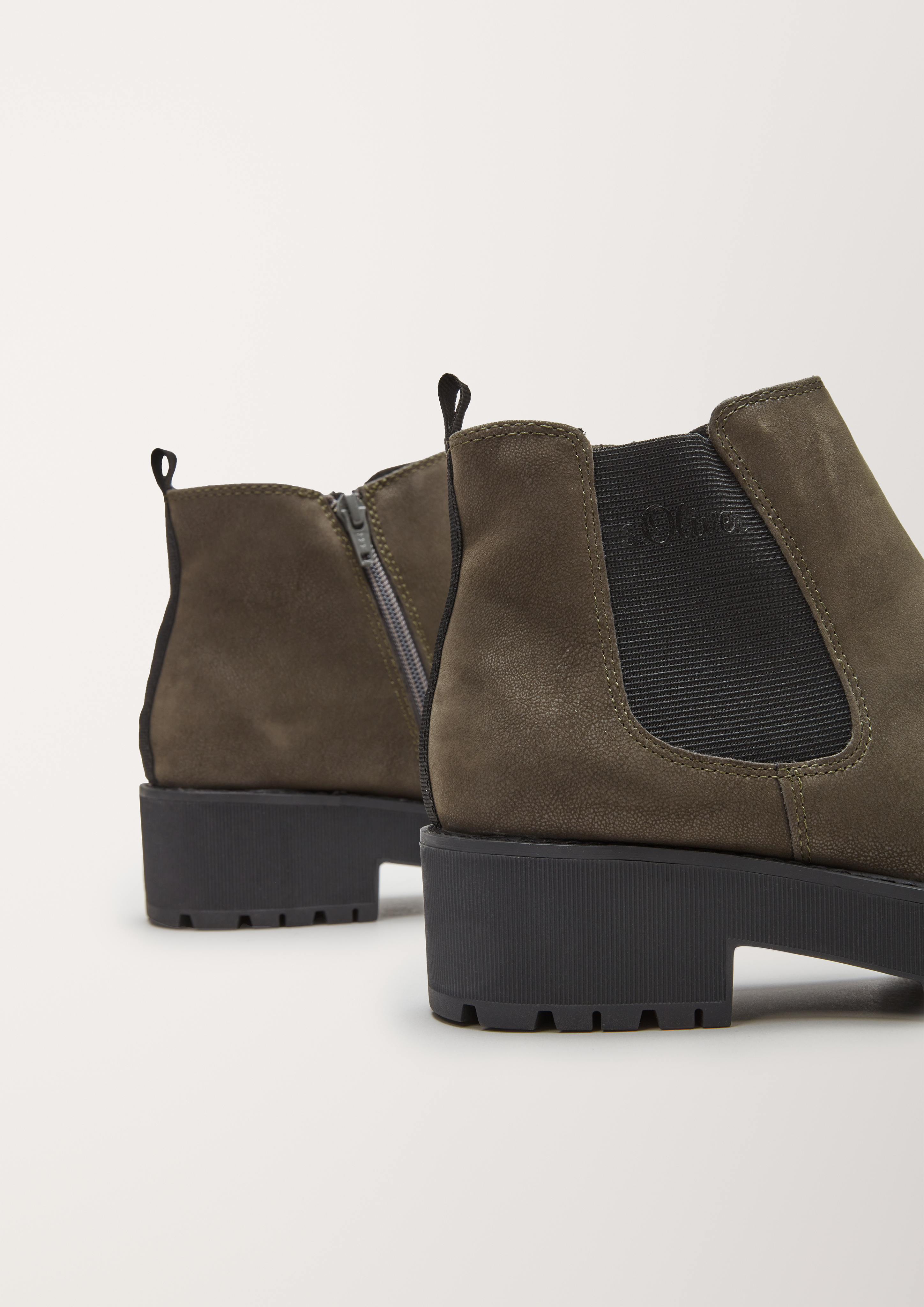 Damen Stiefel in olive von s.Oliver