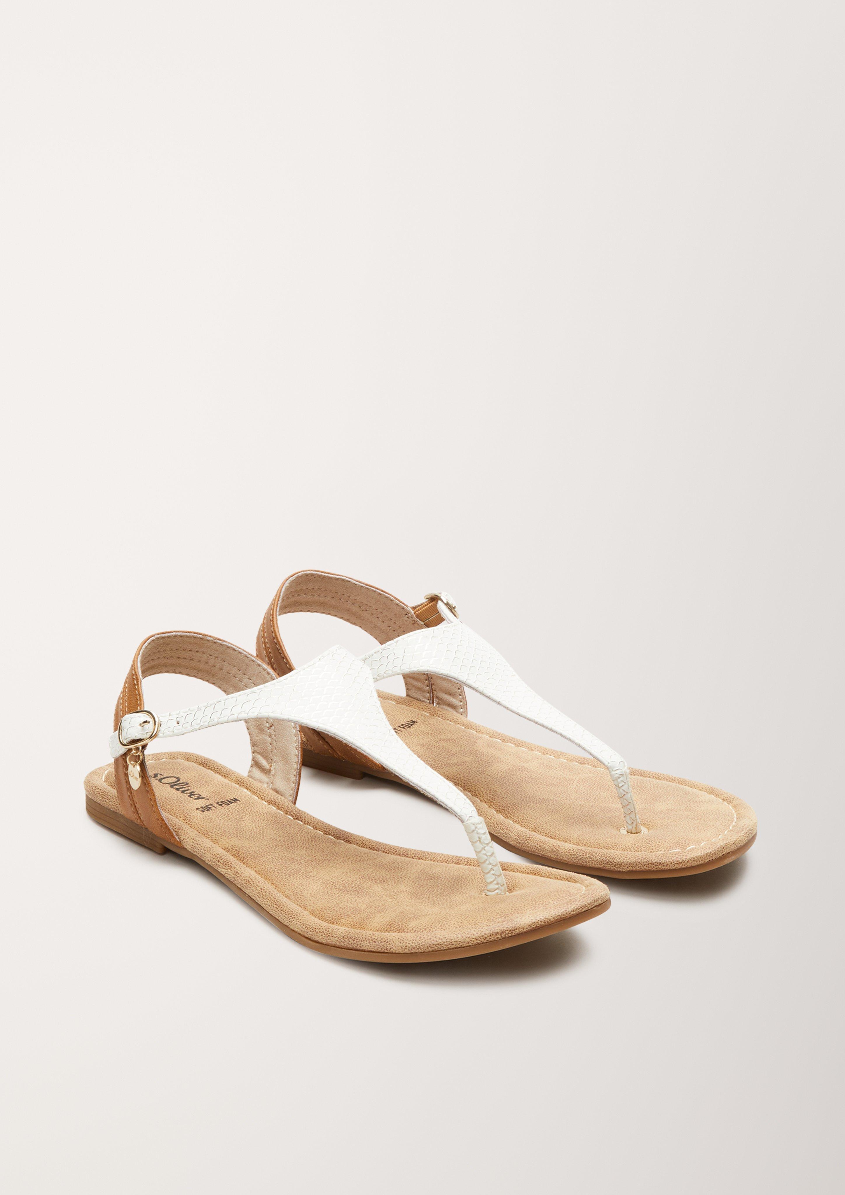 Sandalen in 141, 600 & 703