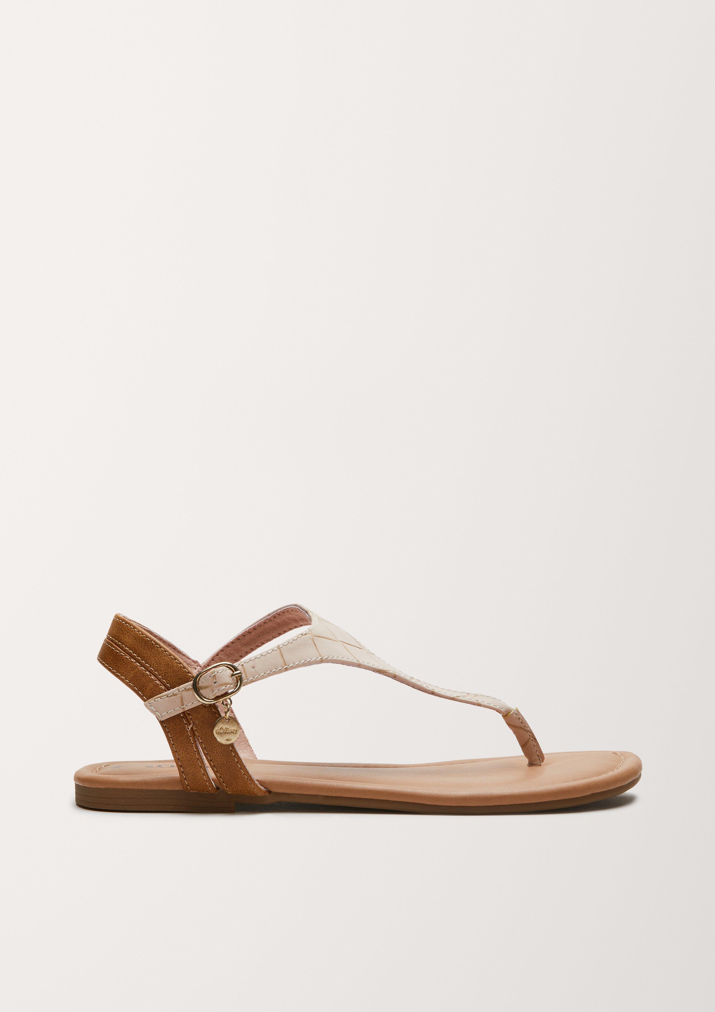 Sandalen in 544, 600 & 703