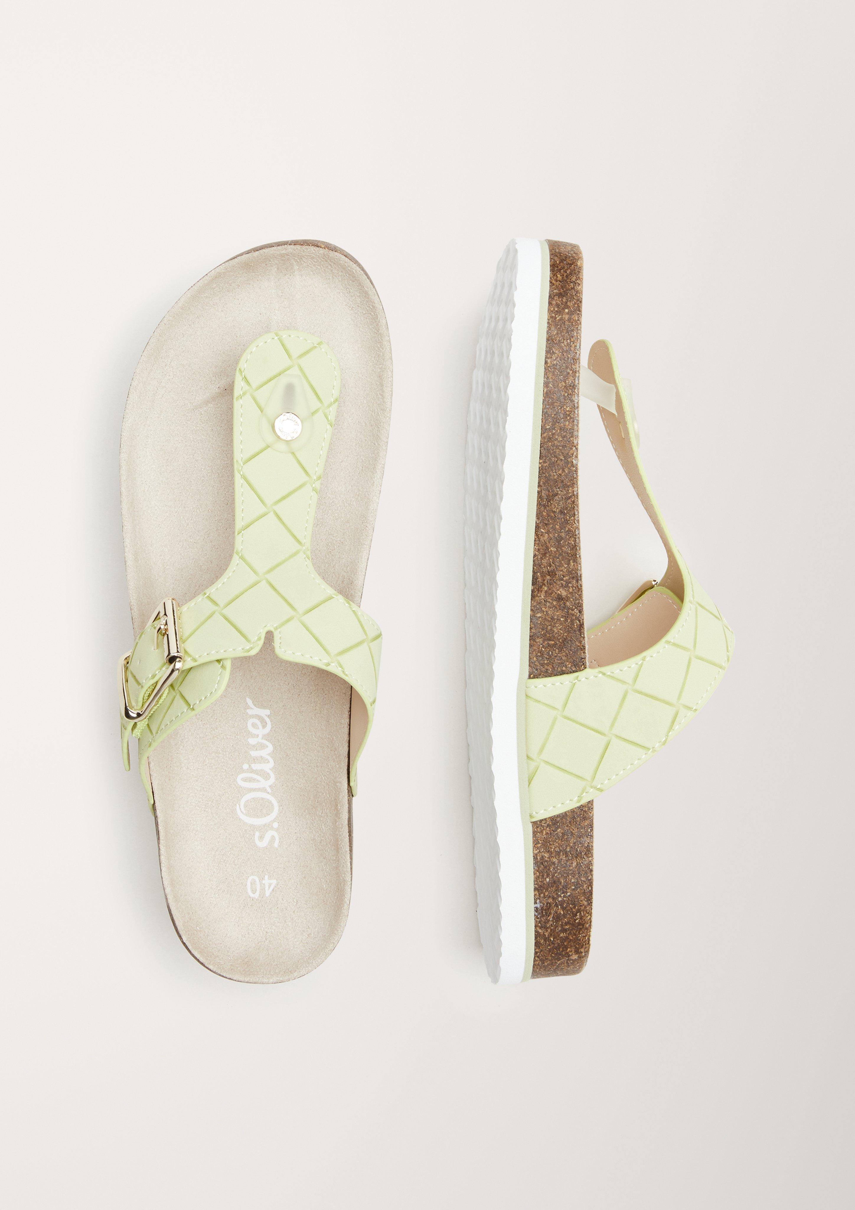 s.Oliver Sandalen in Lackleder-Optik