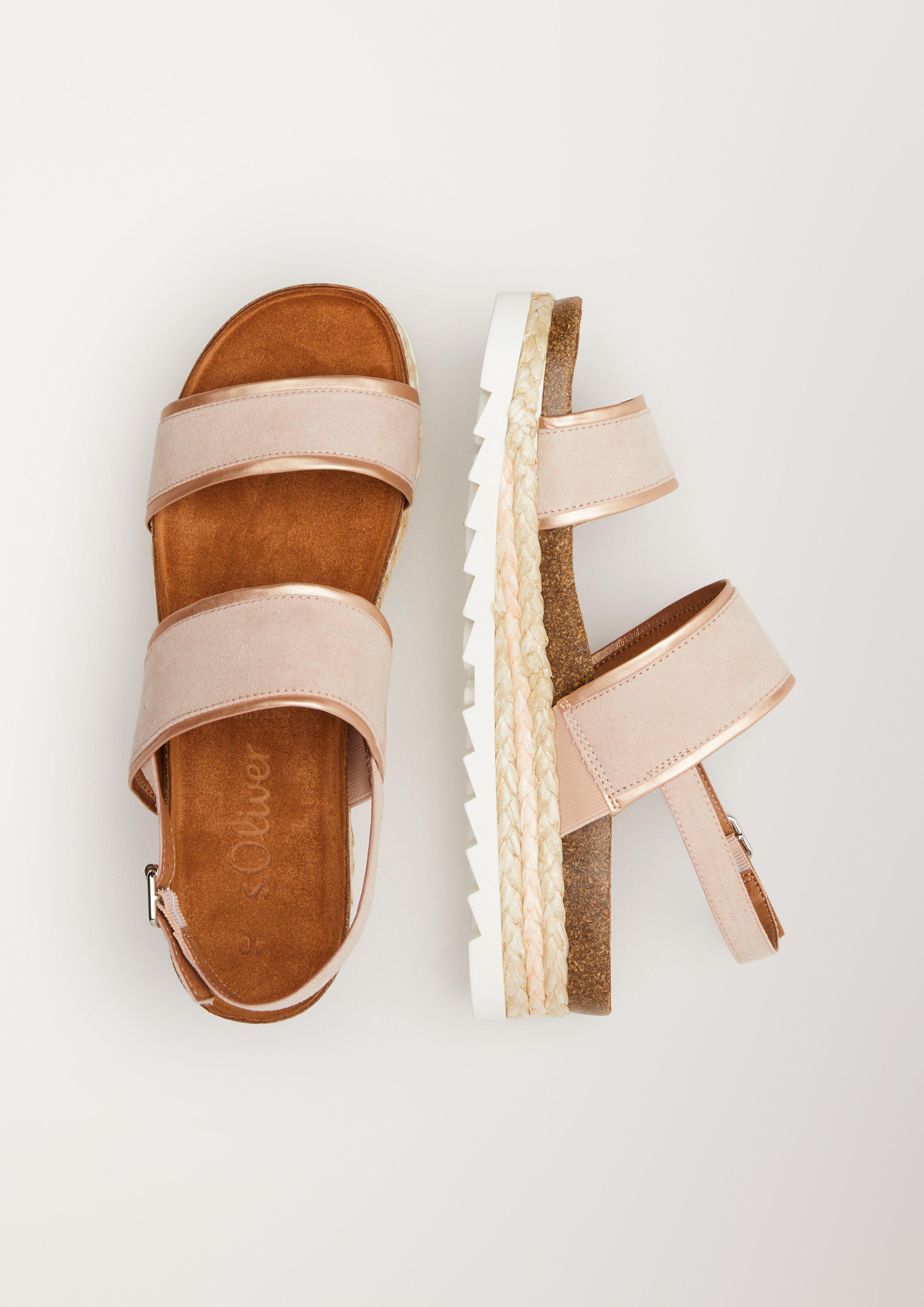 s.Oliver Sandalen mit Plateausohle