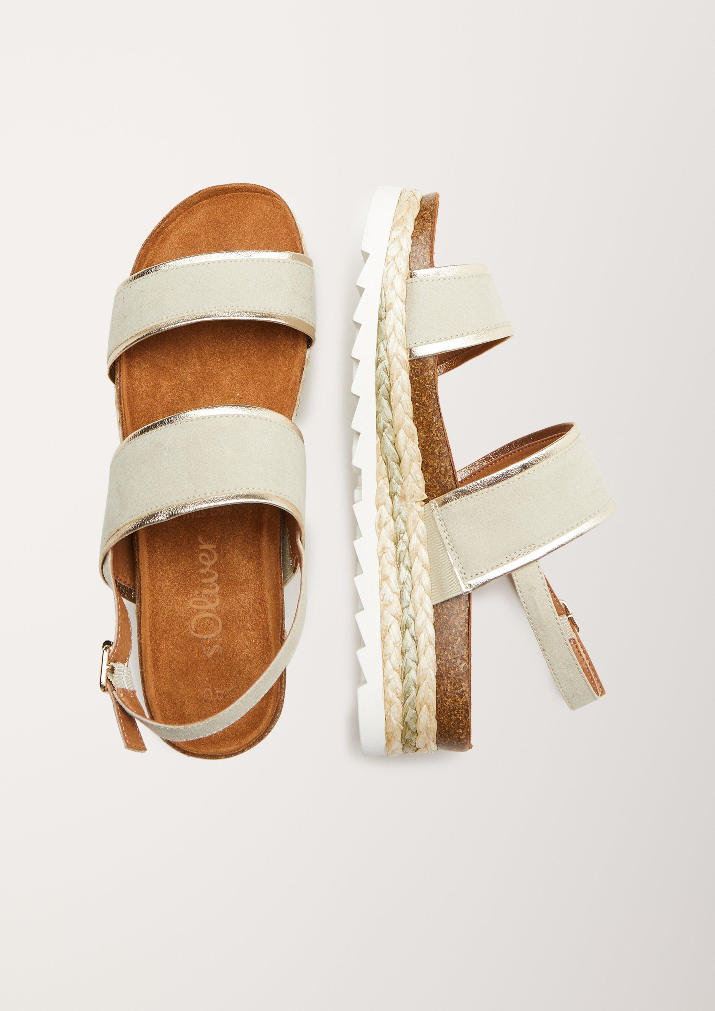 s.Oliver Sandalen mit Plateausohle