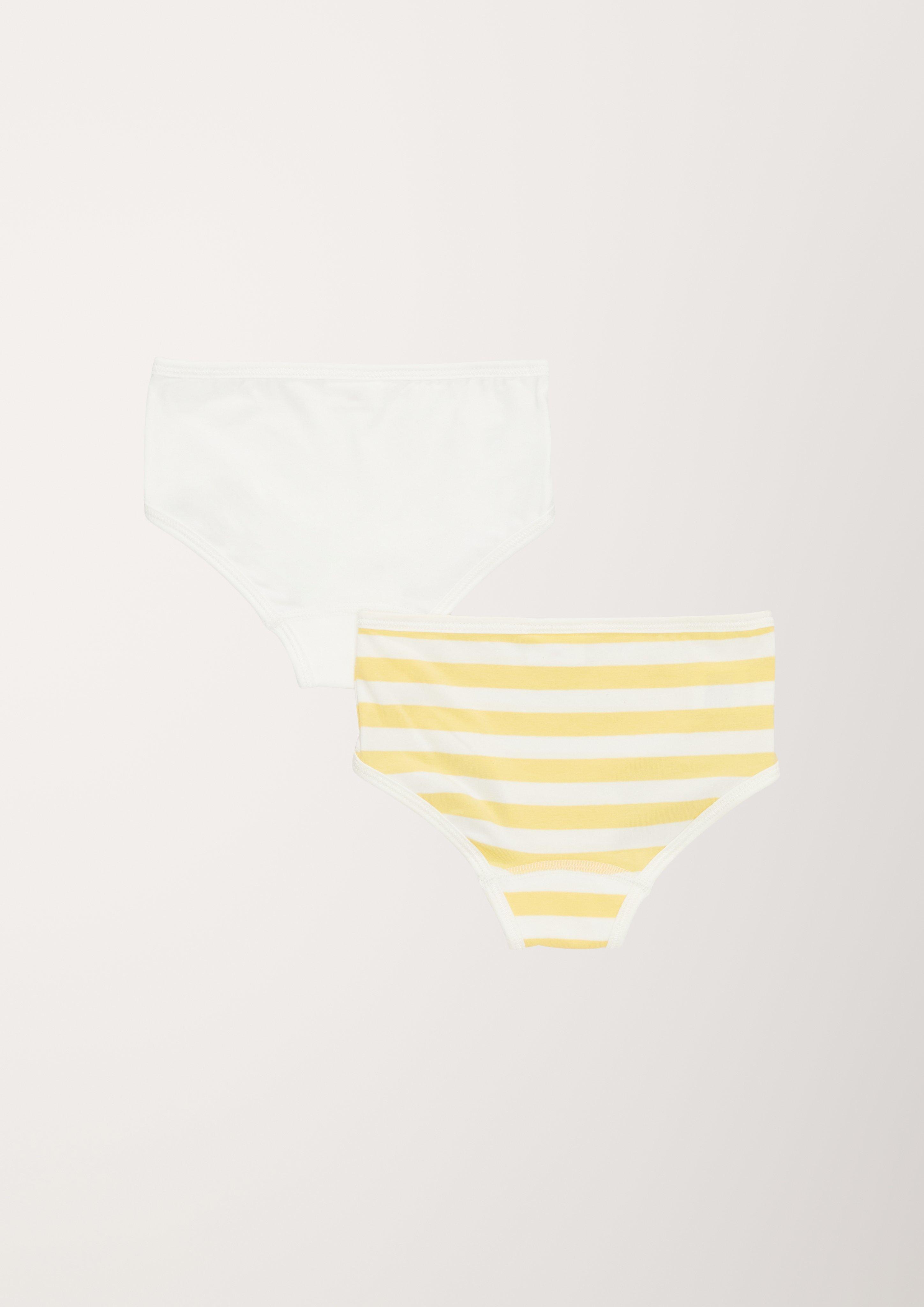 Spodnje perilo in 2224