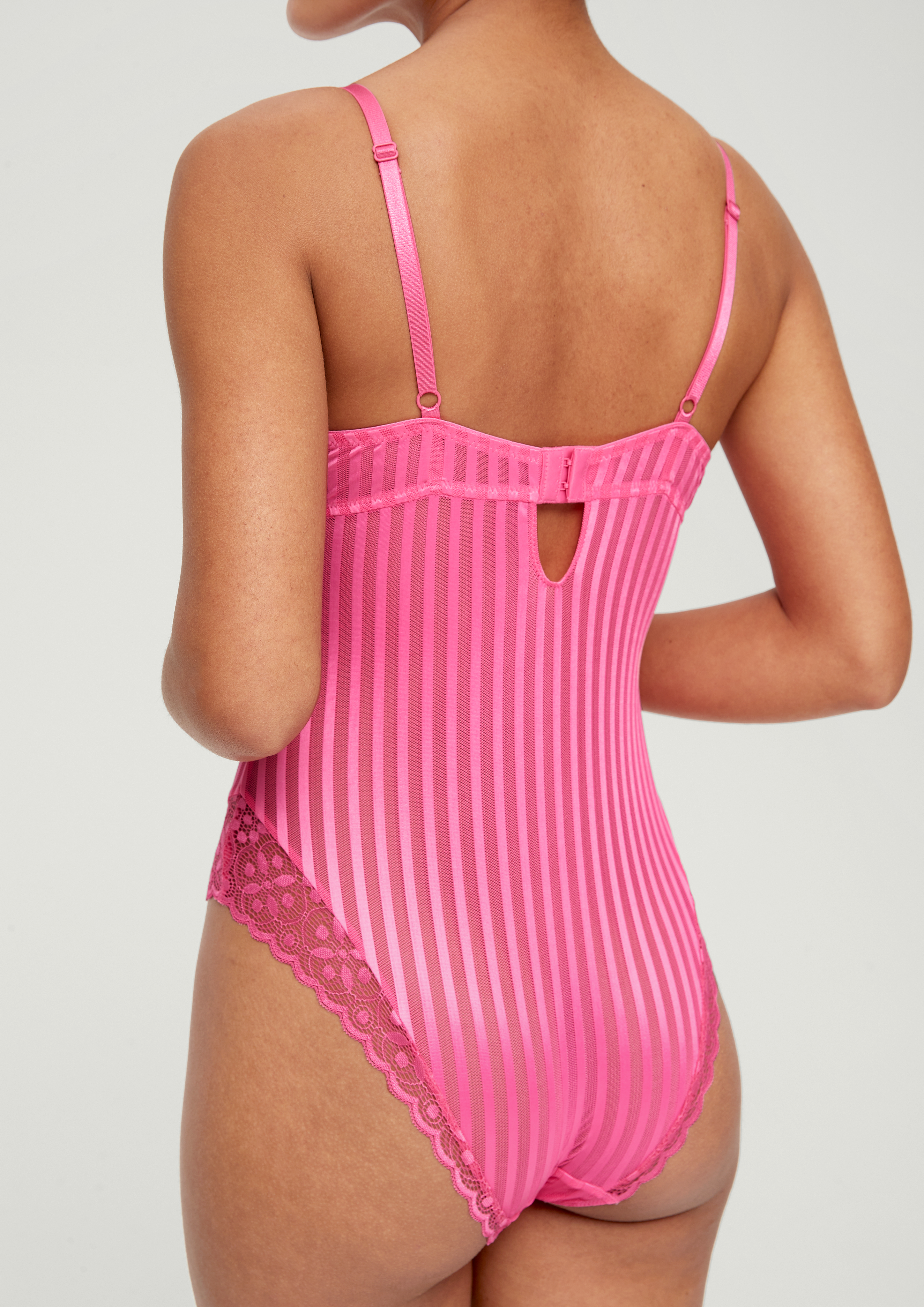 Bodi in 4400, 9999, 4800 & 18