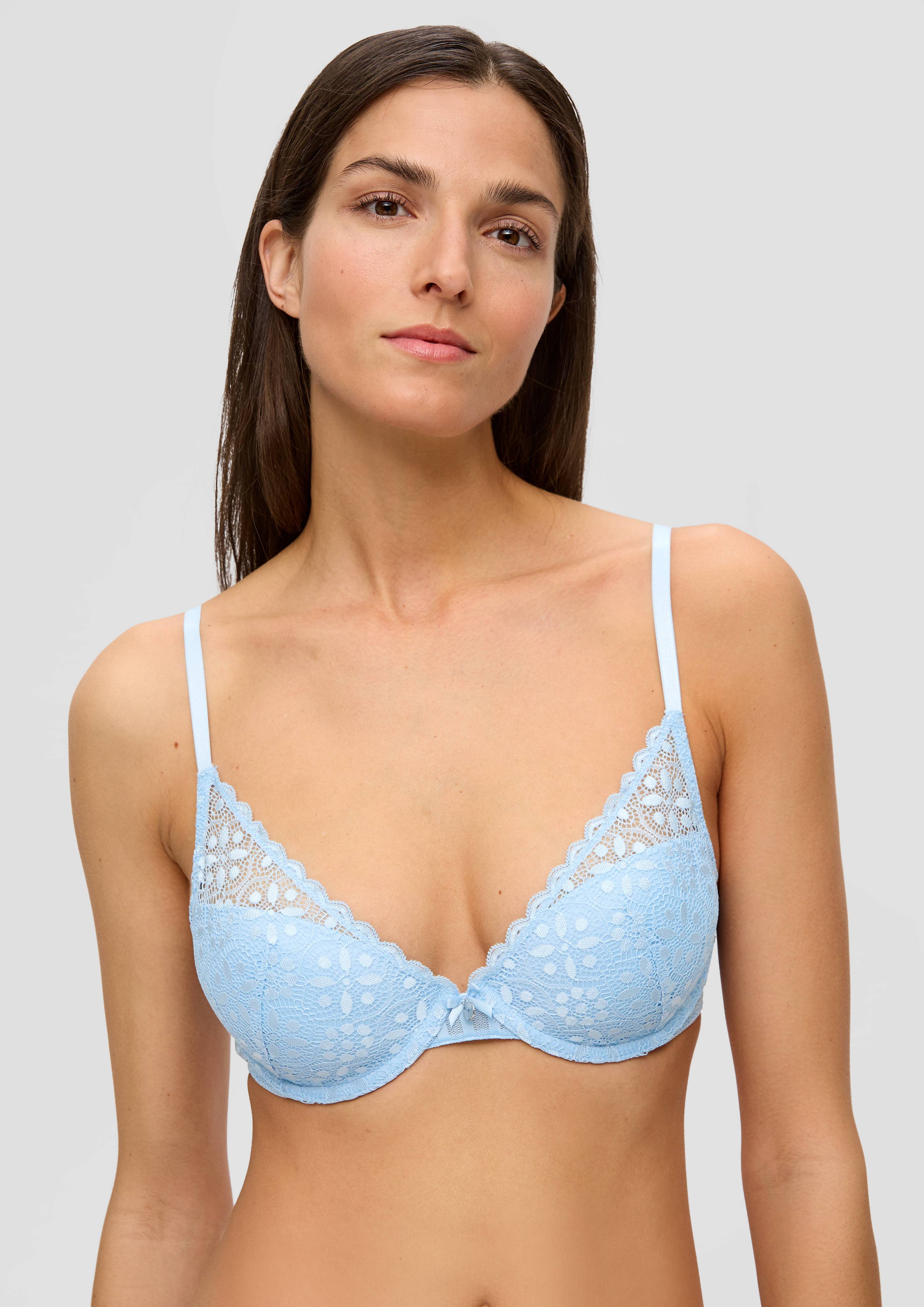 Soutien-gorge push-up in 18, 4400 & 4800