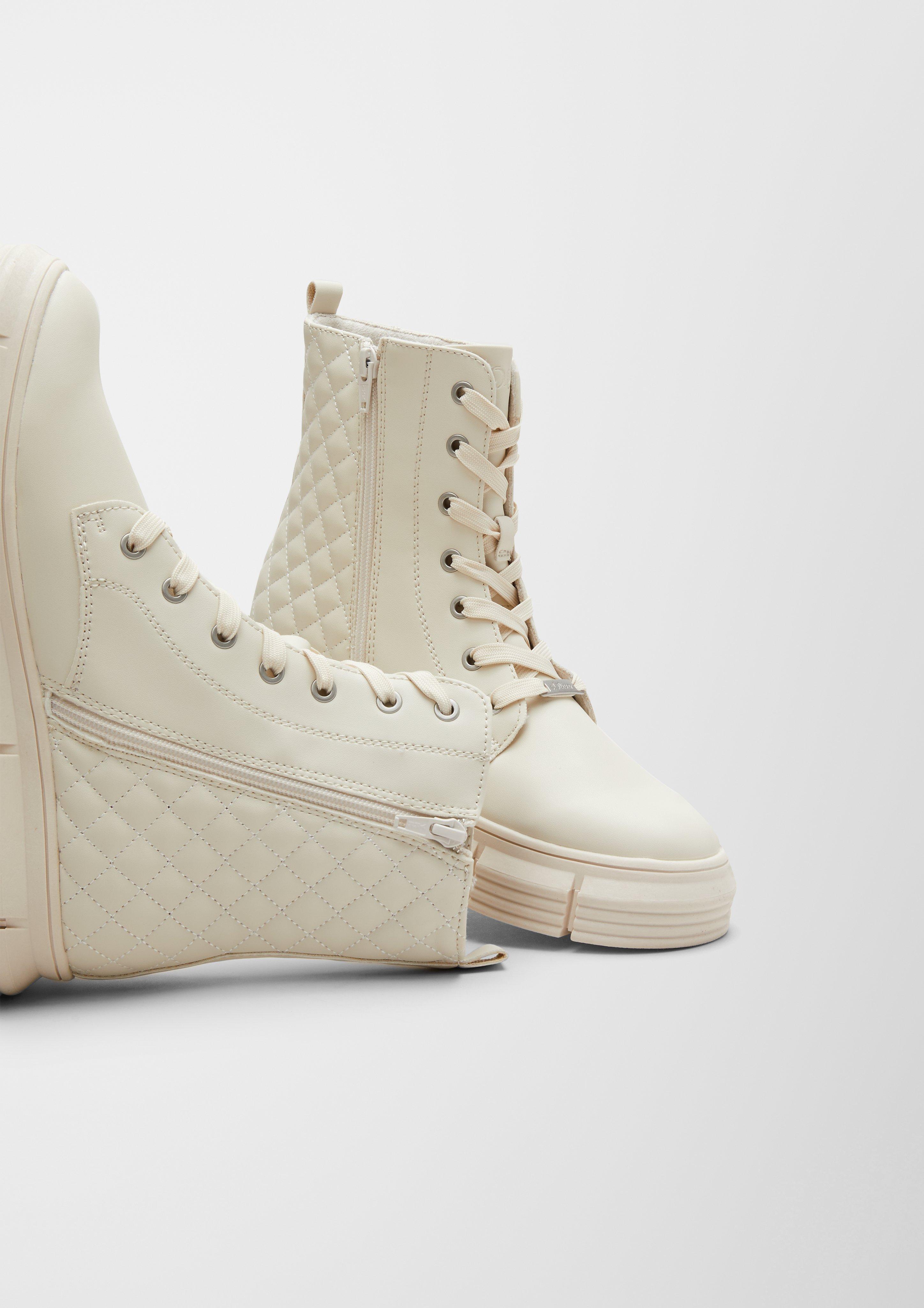 Vysoké topánky in 462