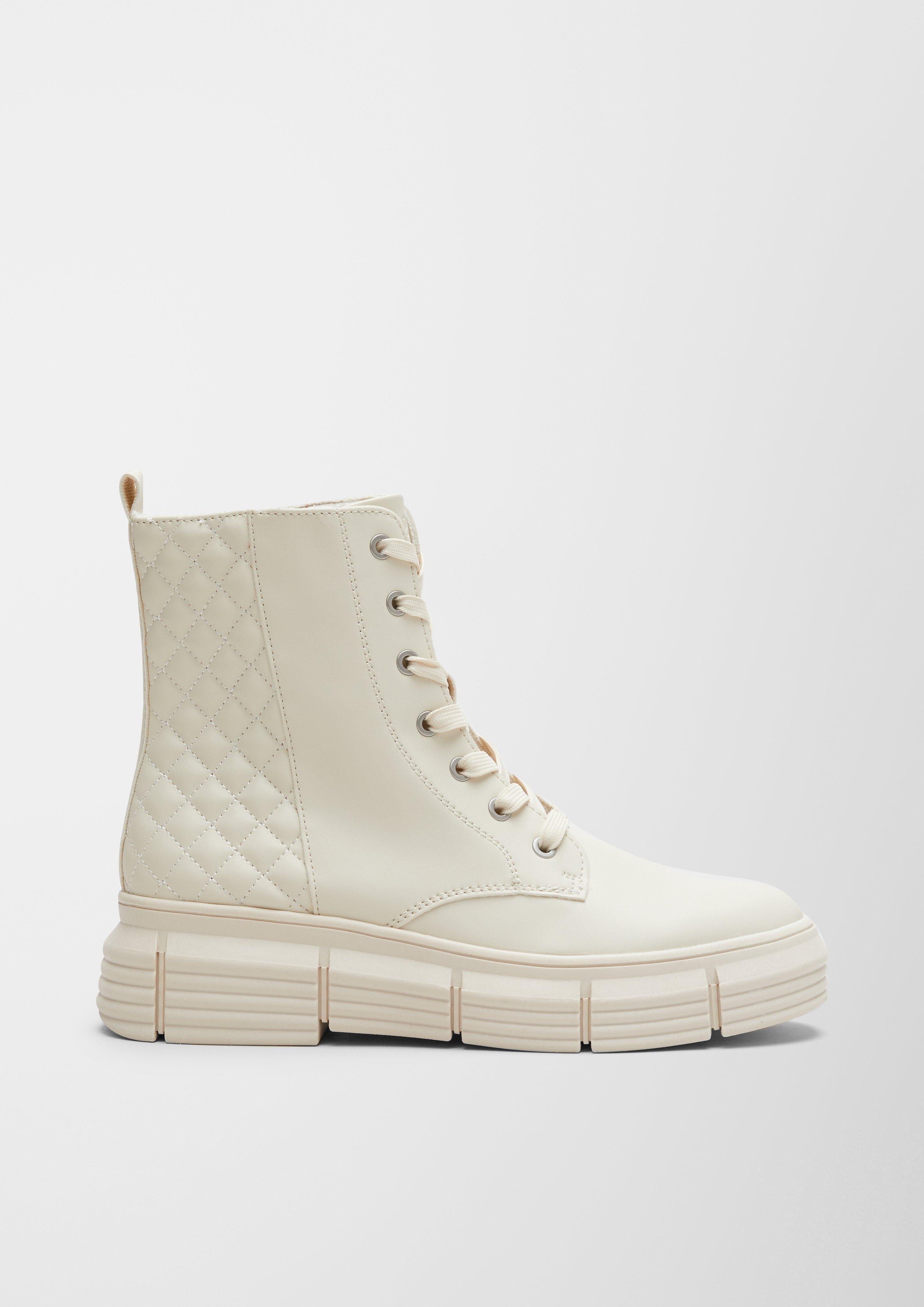 Vysoké topánky in 462