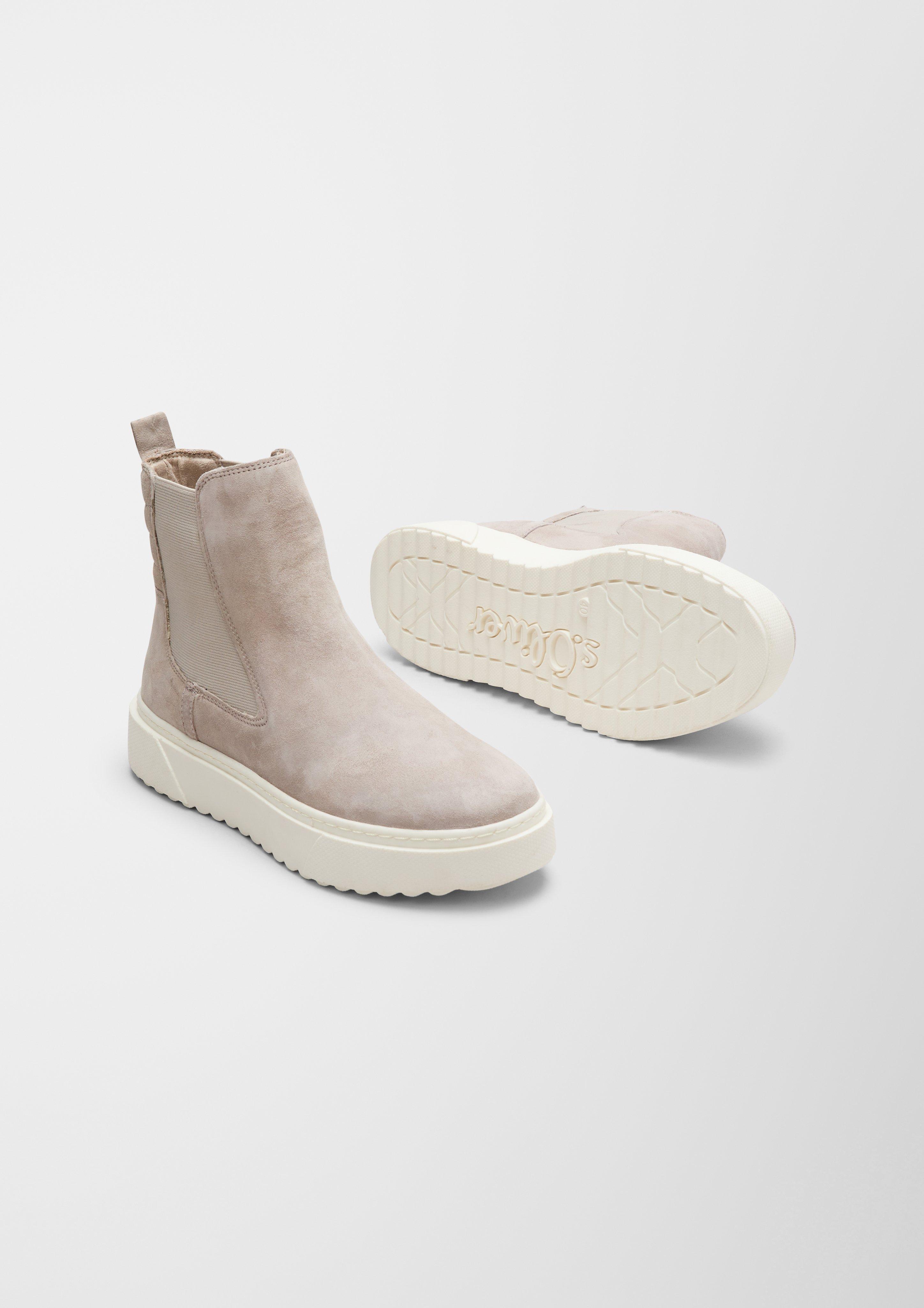 Škornji in 400 & 348