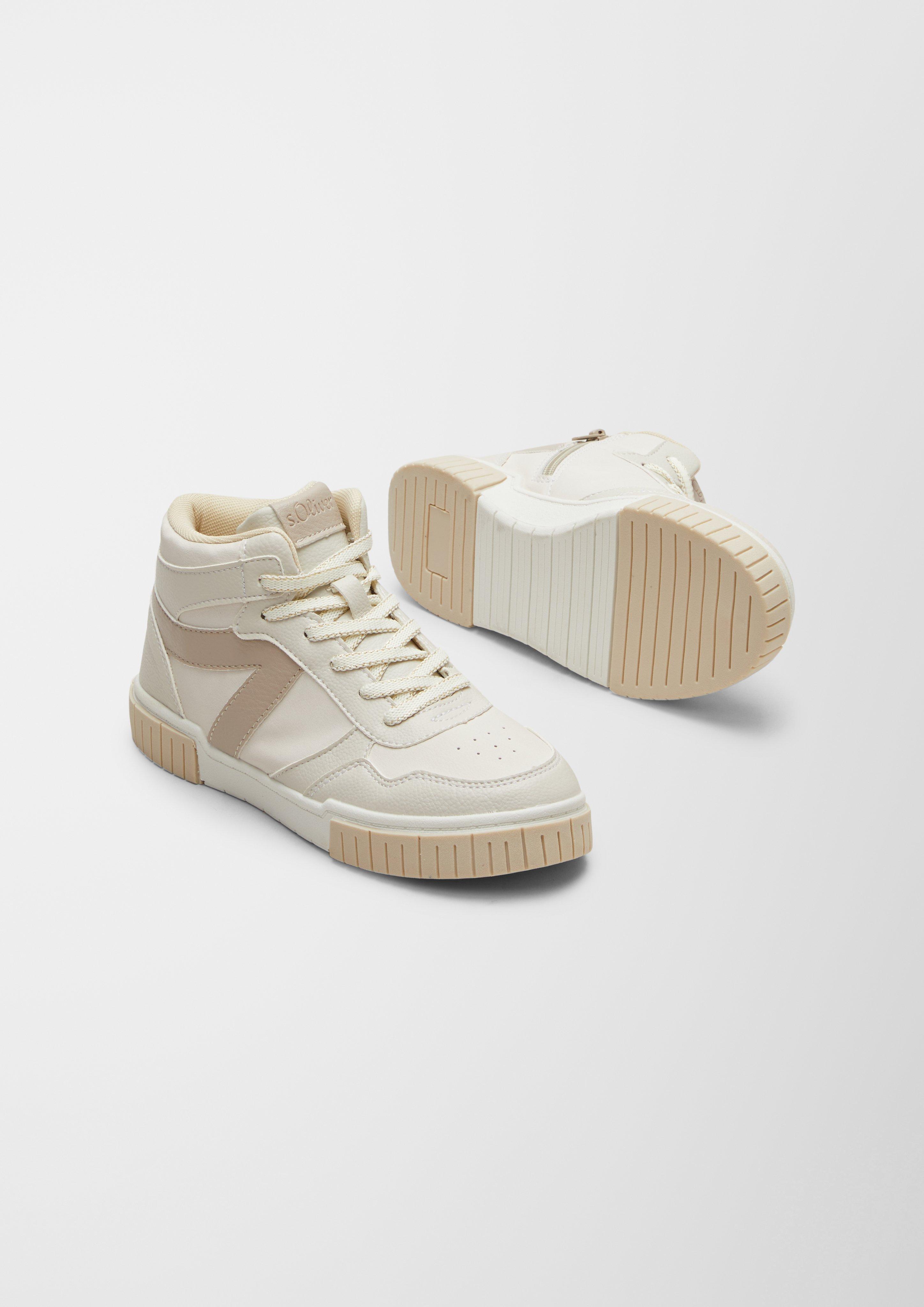 Škornji in 410 & 419