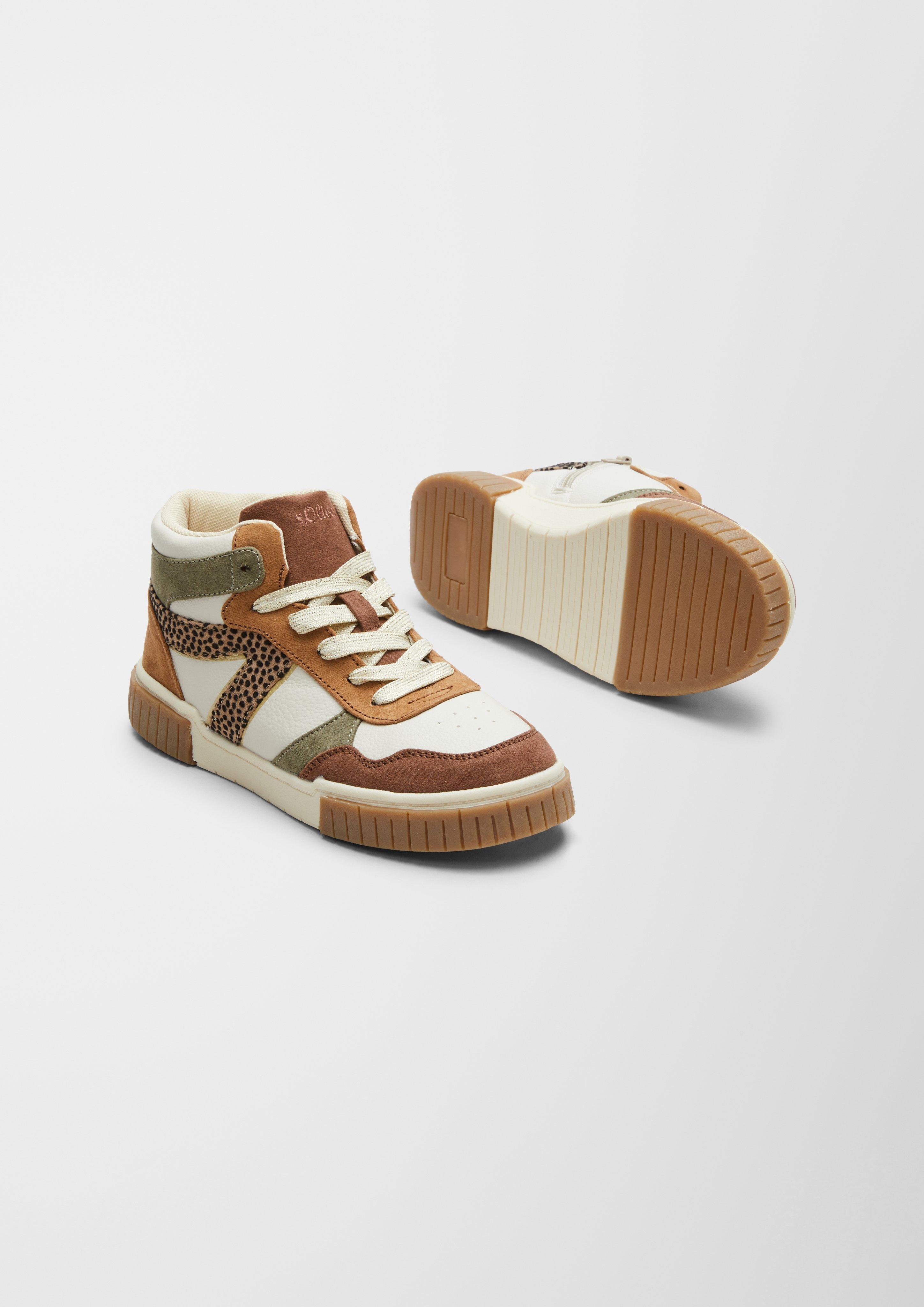 Škornji in 419 & 410