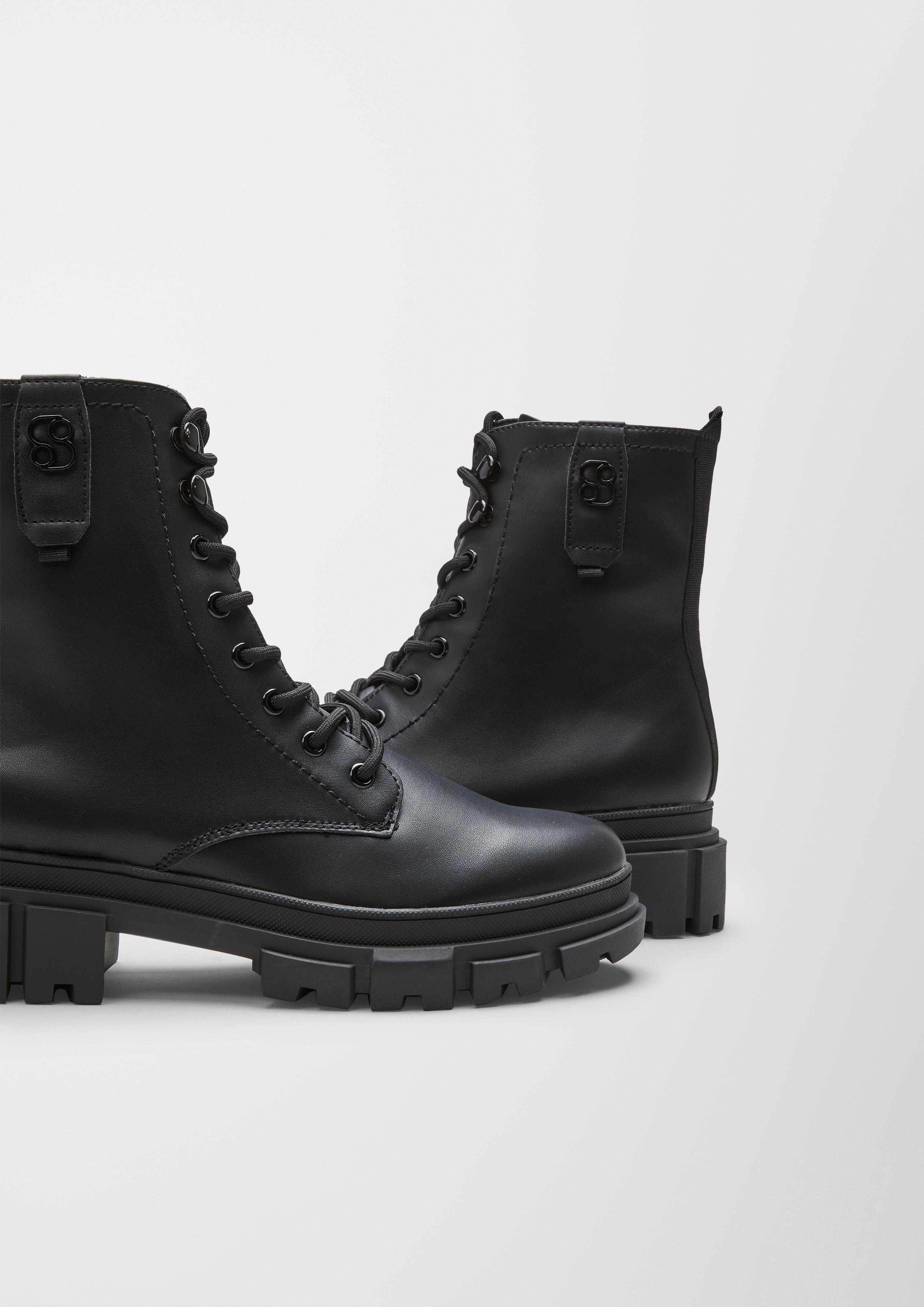 Laarzen in 007, 701 & 400