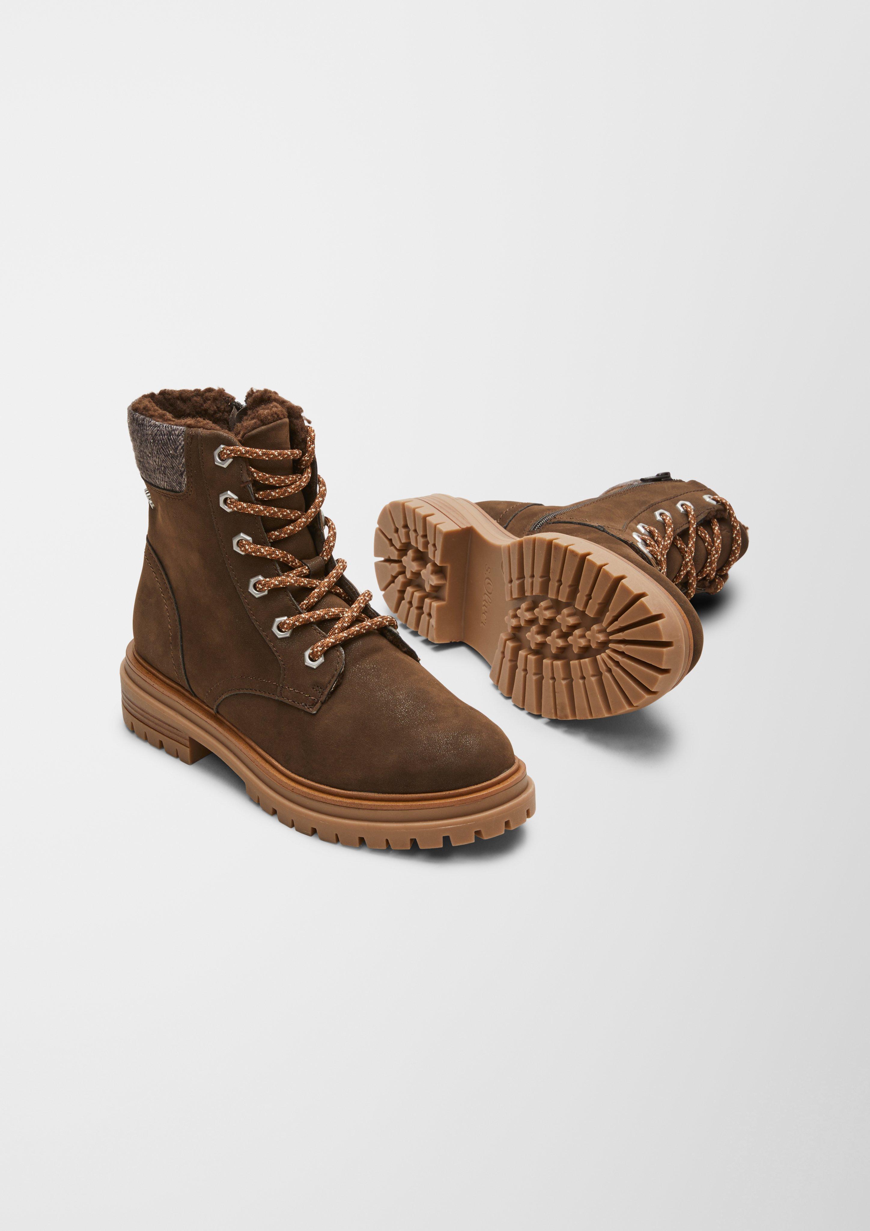 s.Oliver Stiefel im rustikalen Look