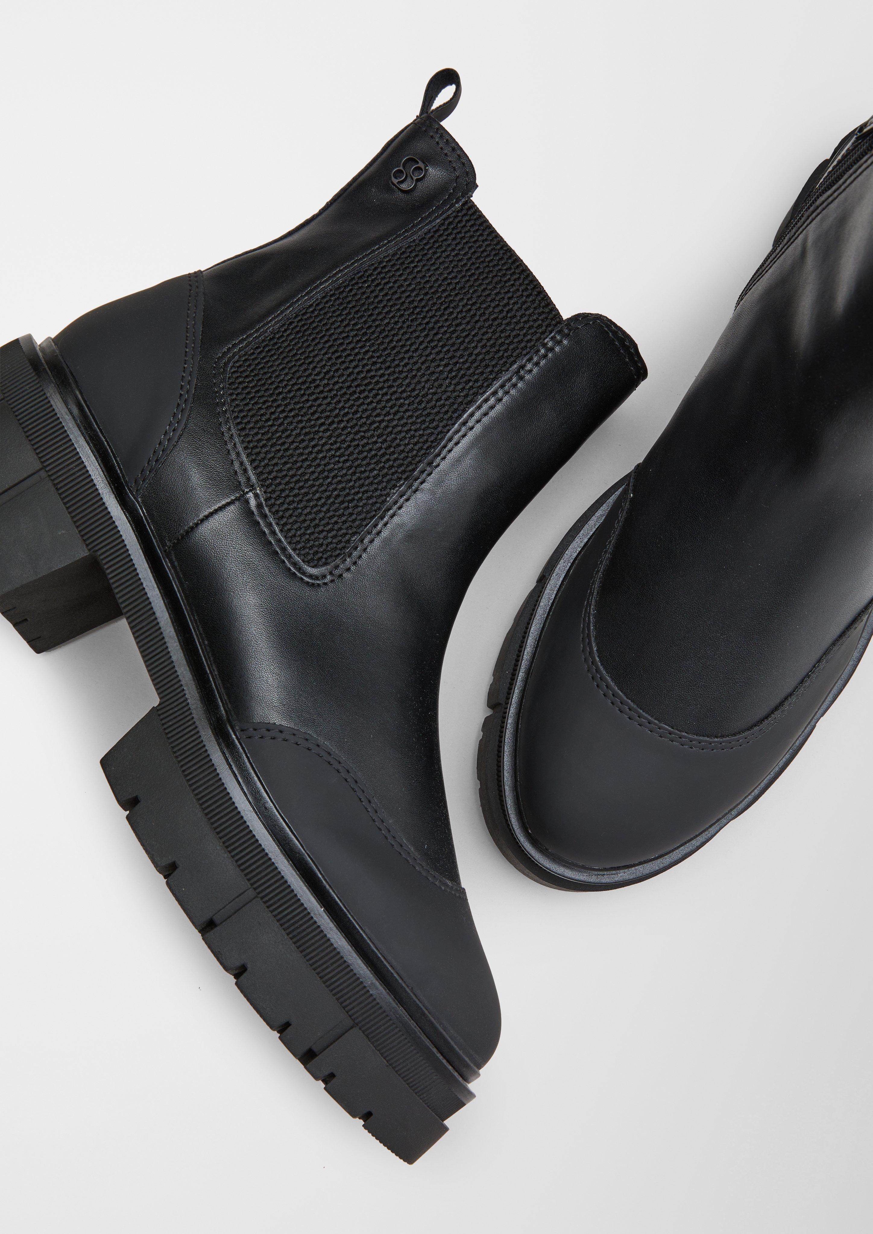 Škornji in 001, 341, 701 & 109