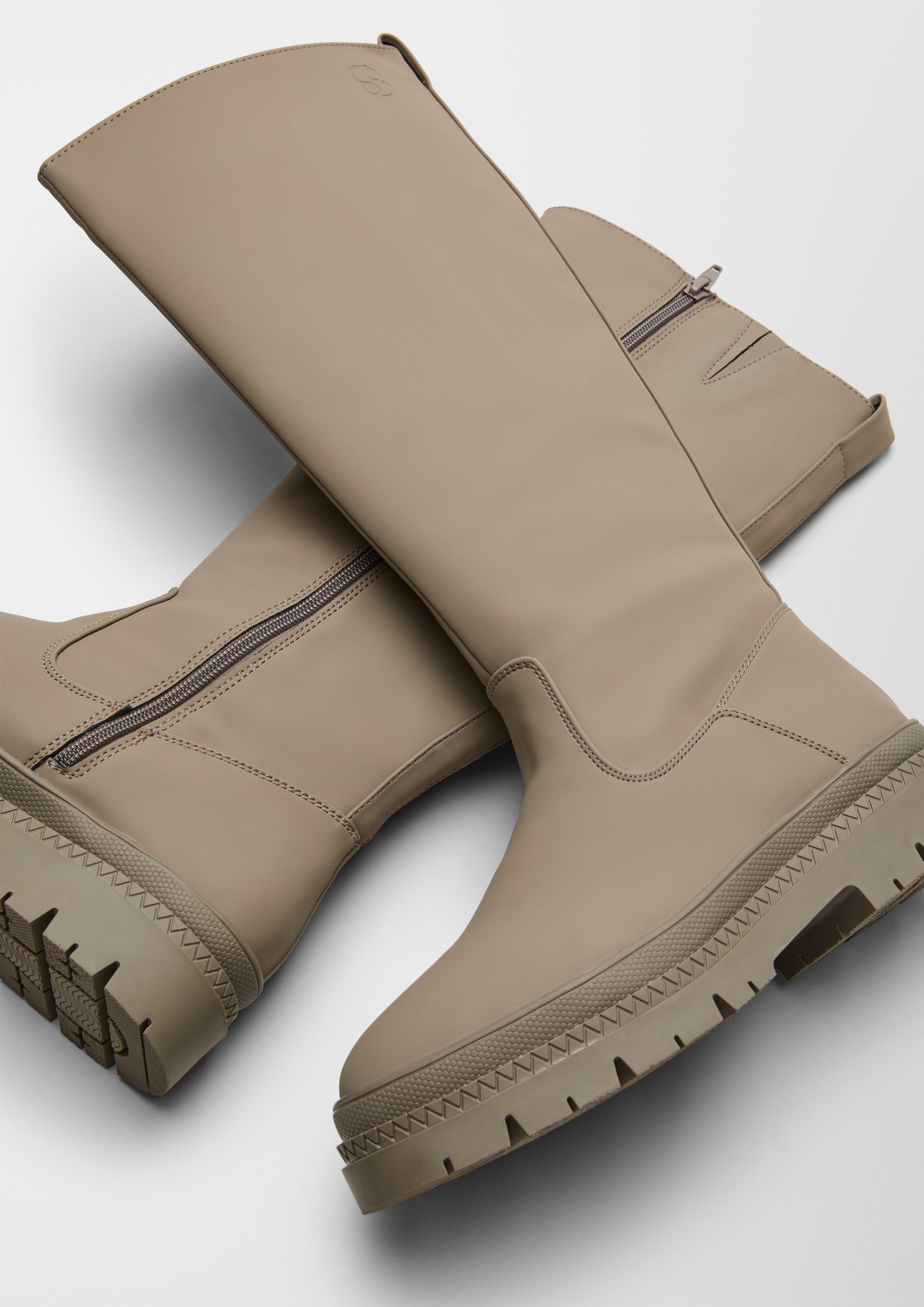 Stiefel in 341 & 462