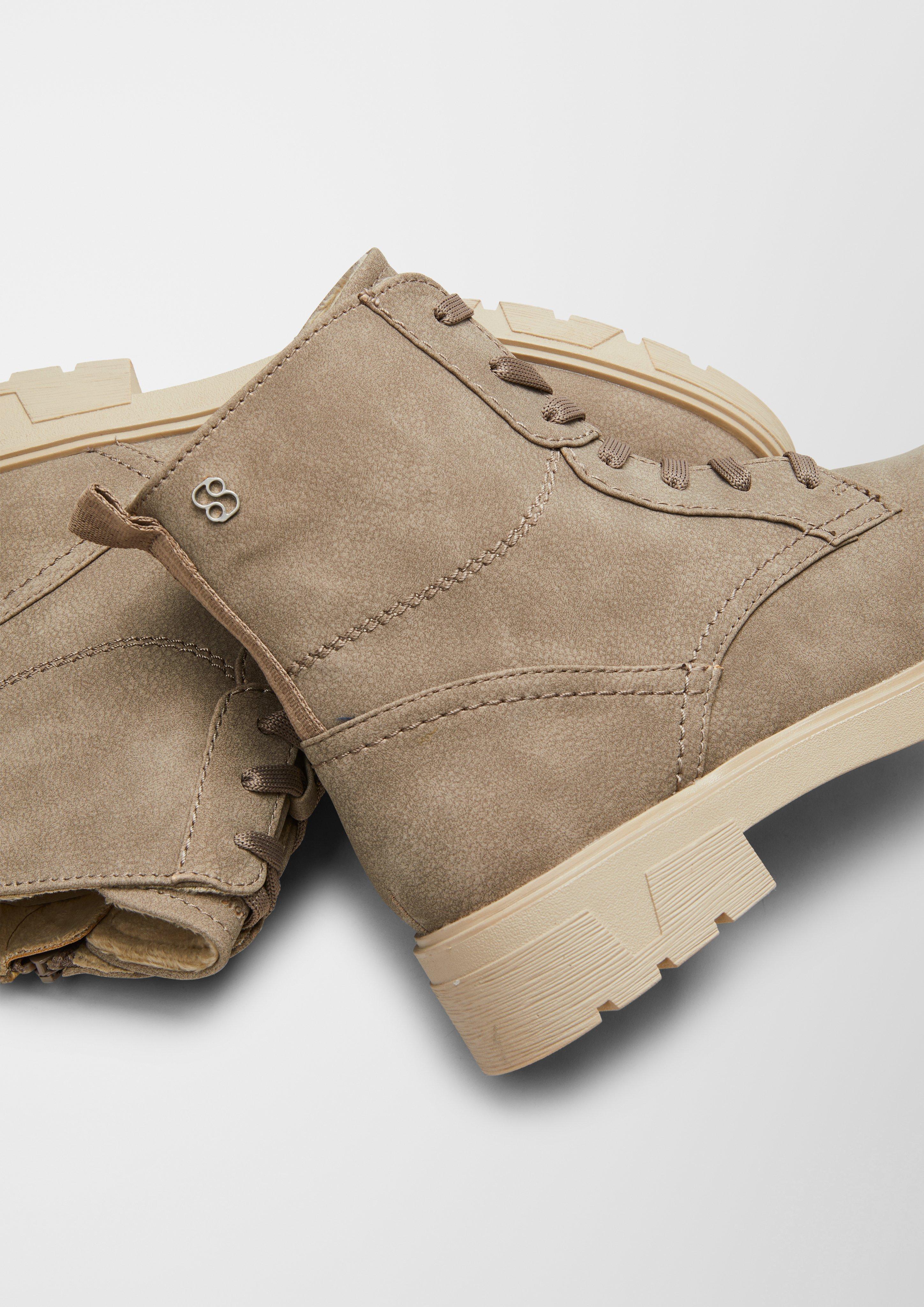 Škornji in 341 & 466