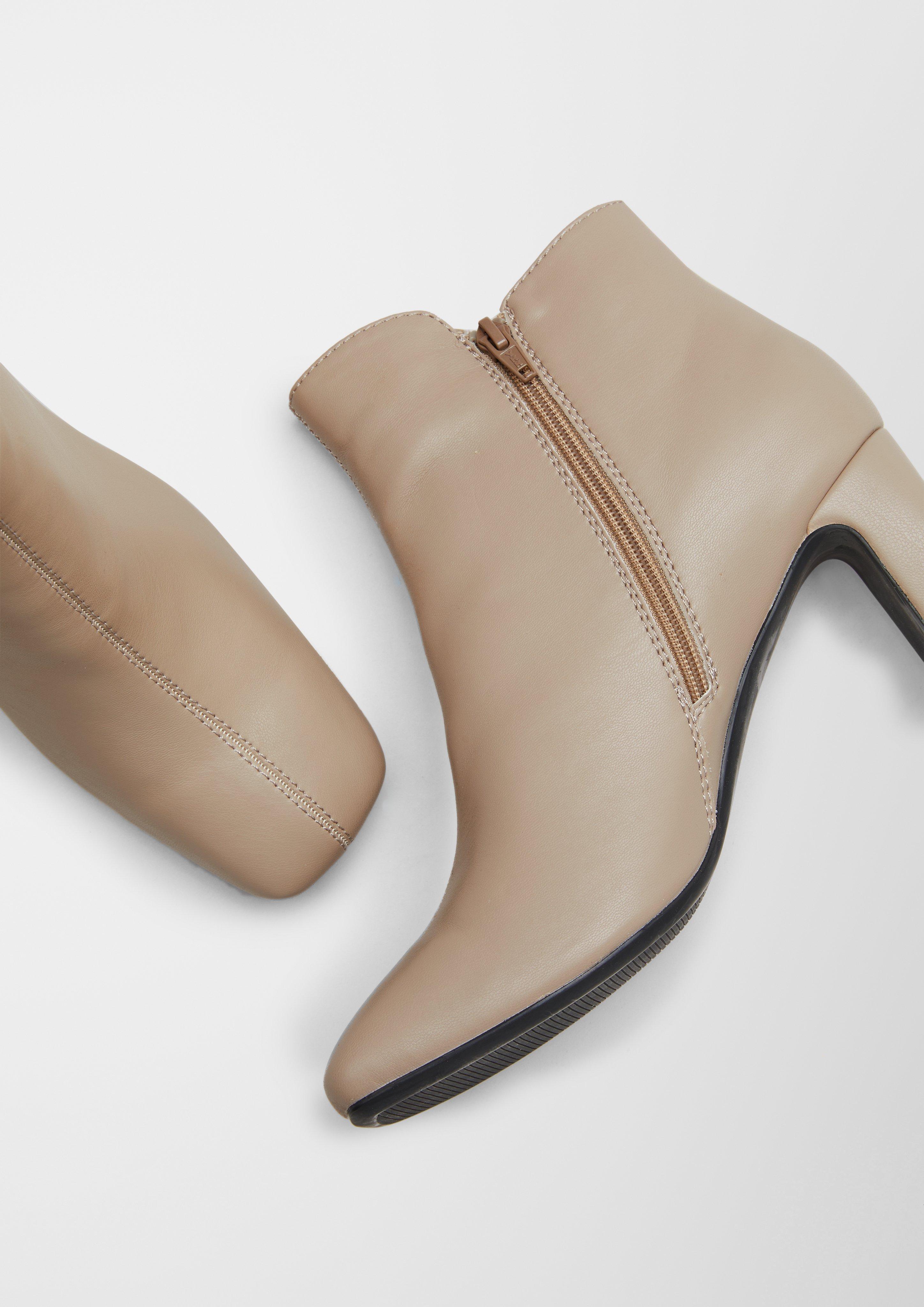 Škornji in 341 & 001