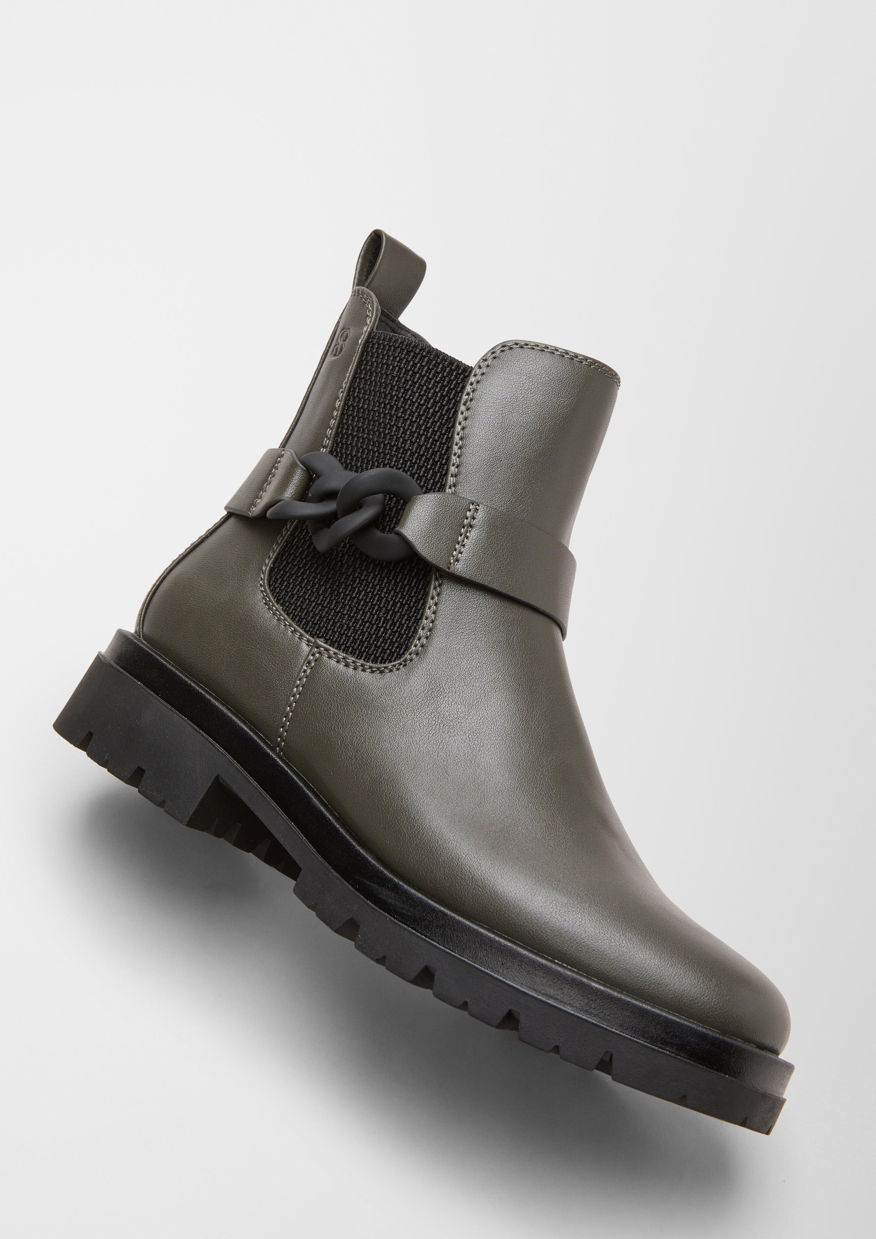 Gležnjarji in 701 & 462