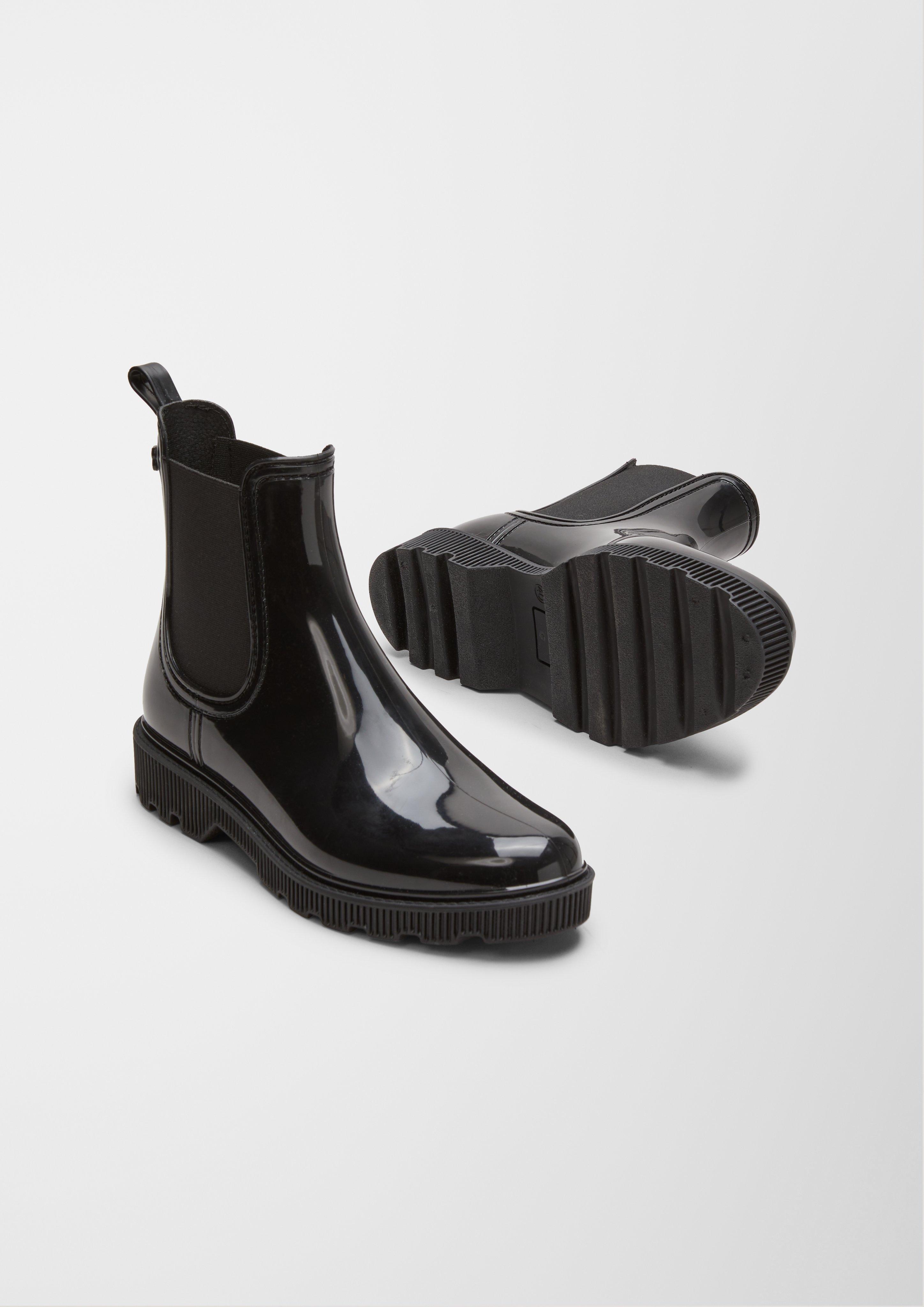 s.Oliver Stiefel in Lackleder-Optik