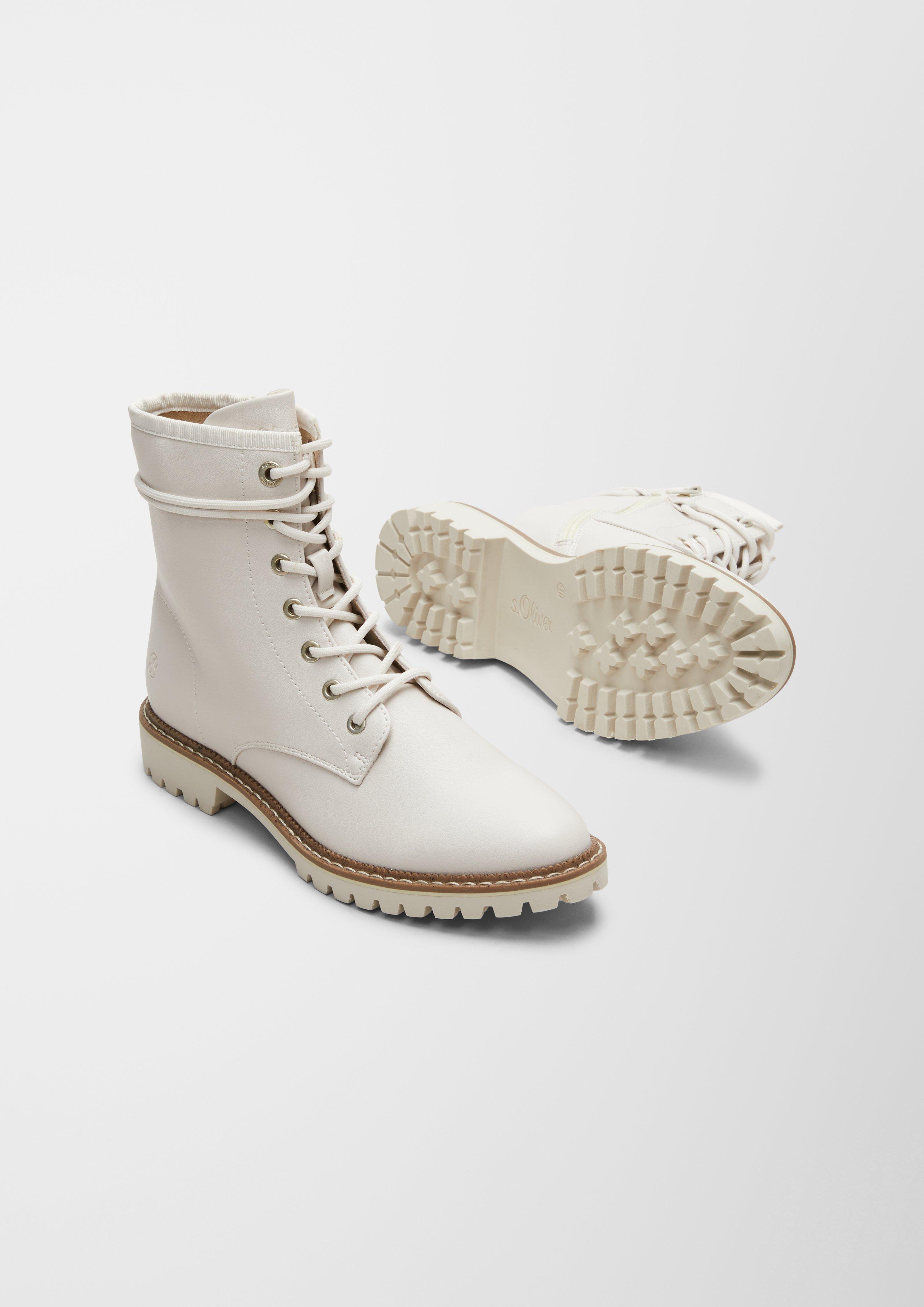 s.Oliver Stiefel im Lederlook